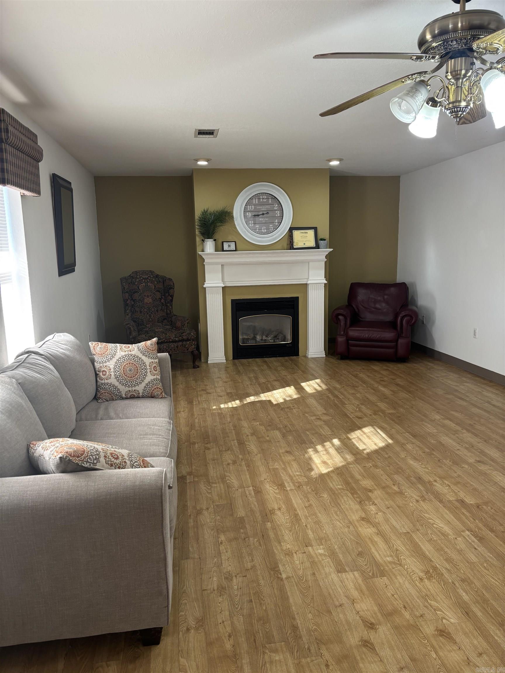 1124  Main  Dierks, AR