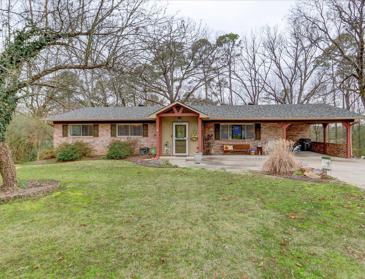 121  Chappel Hill  Hot Springs, AR