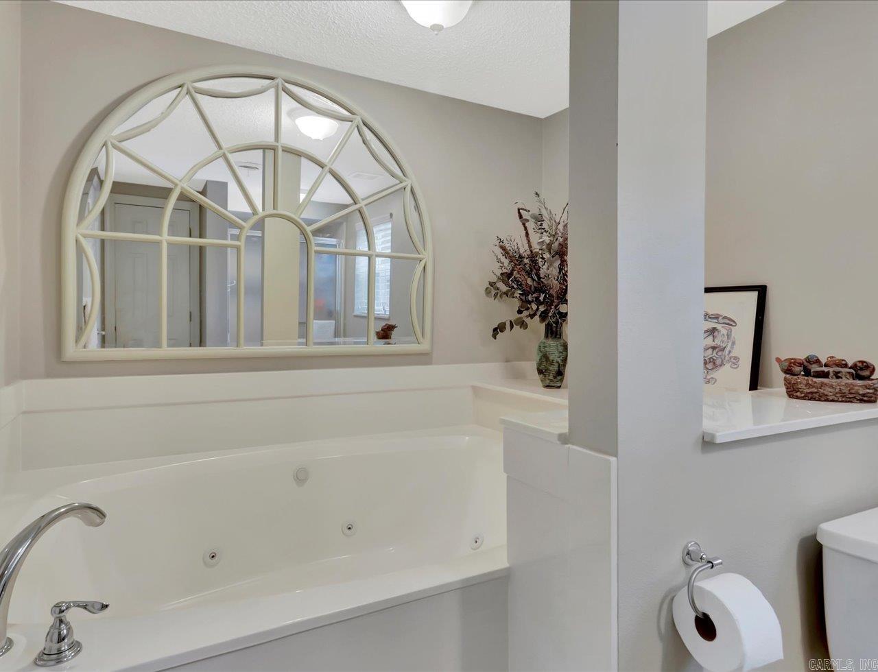 121  Chappel Hill  Hot Springs, AR