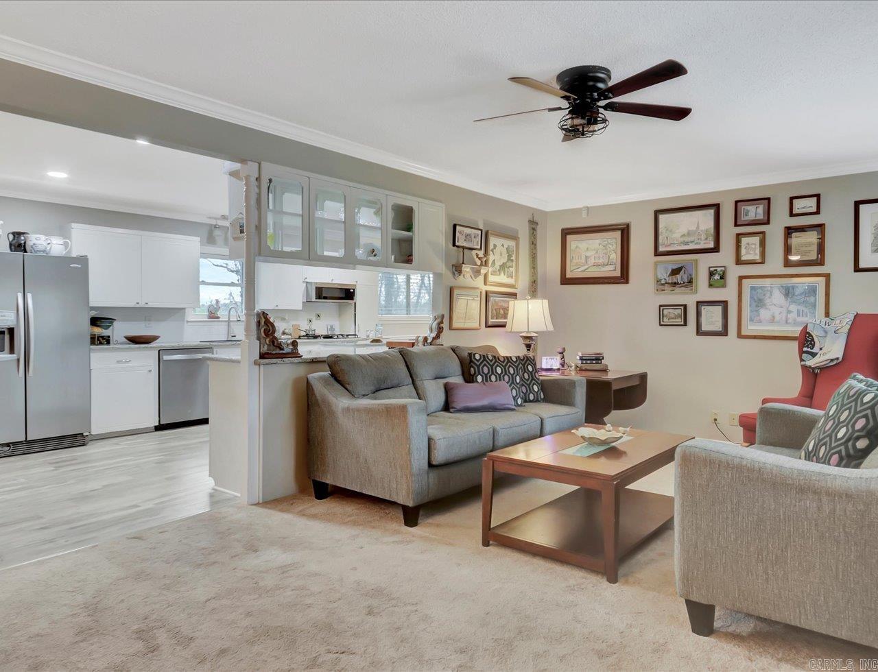 121  Chappel Hill  Hot Springs, AR
