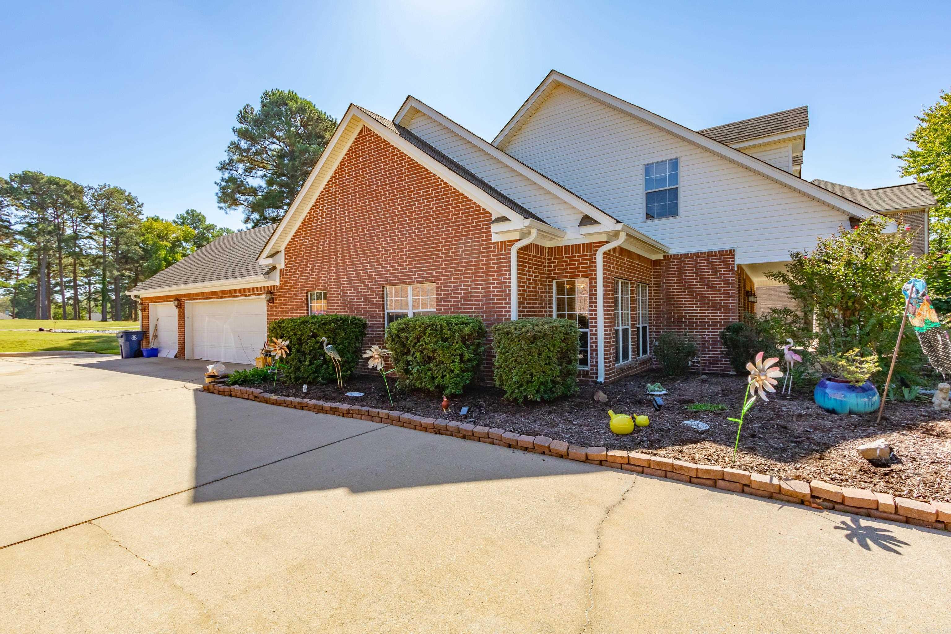 9  Shanna  Maumelle, AR