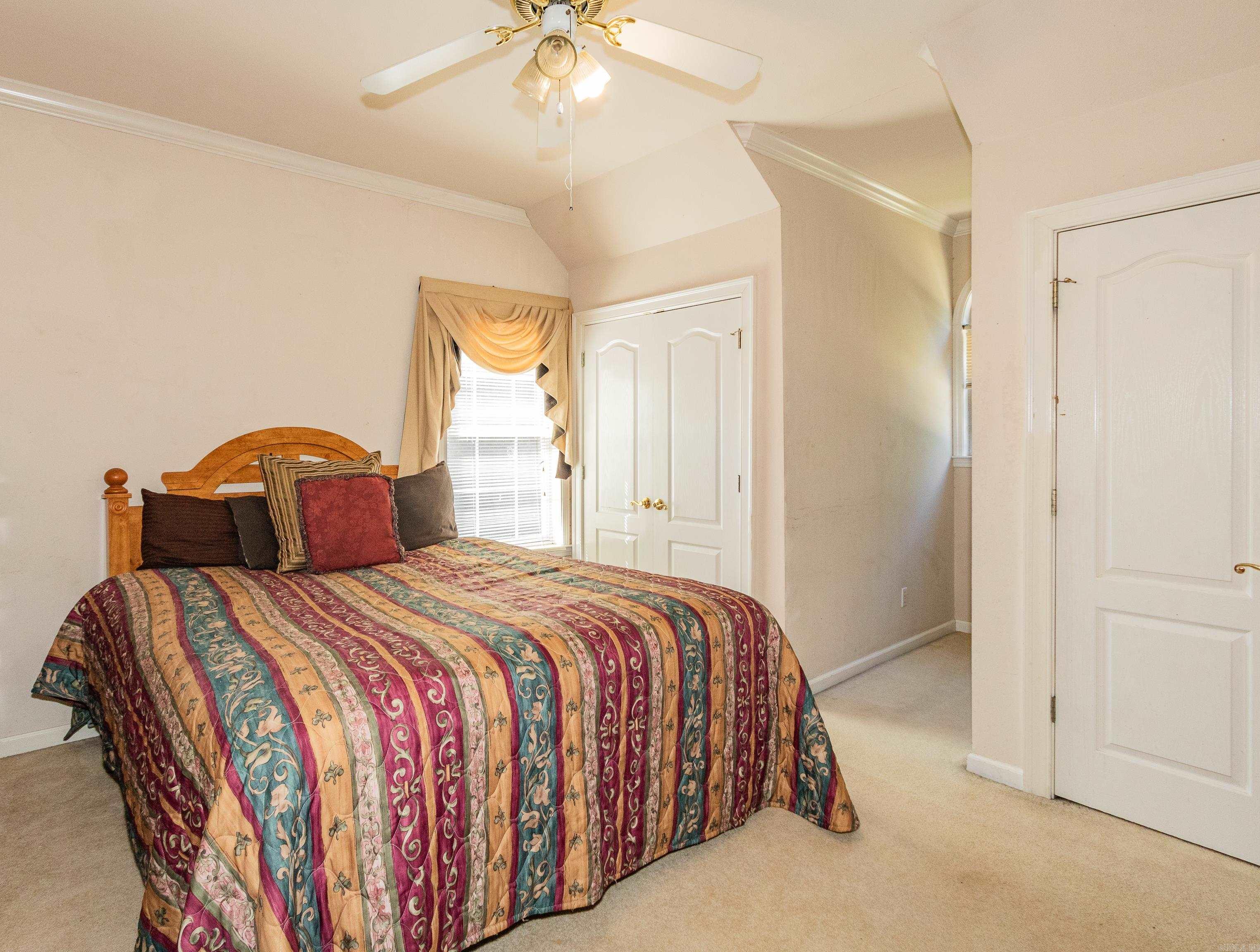 9  Shanna  Maumelle, AR