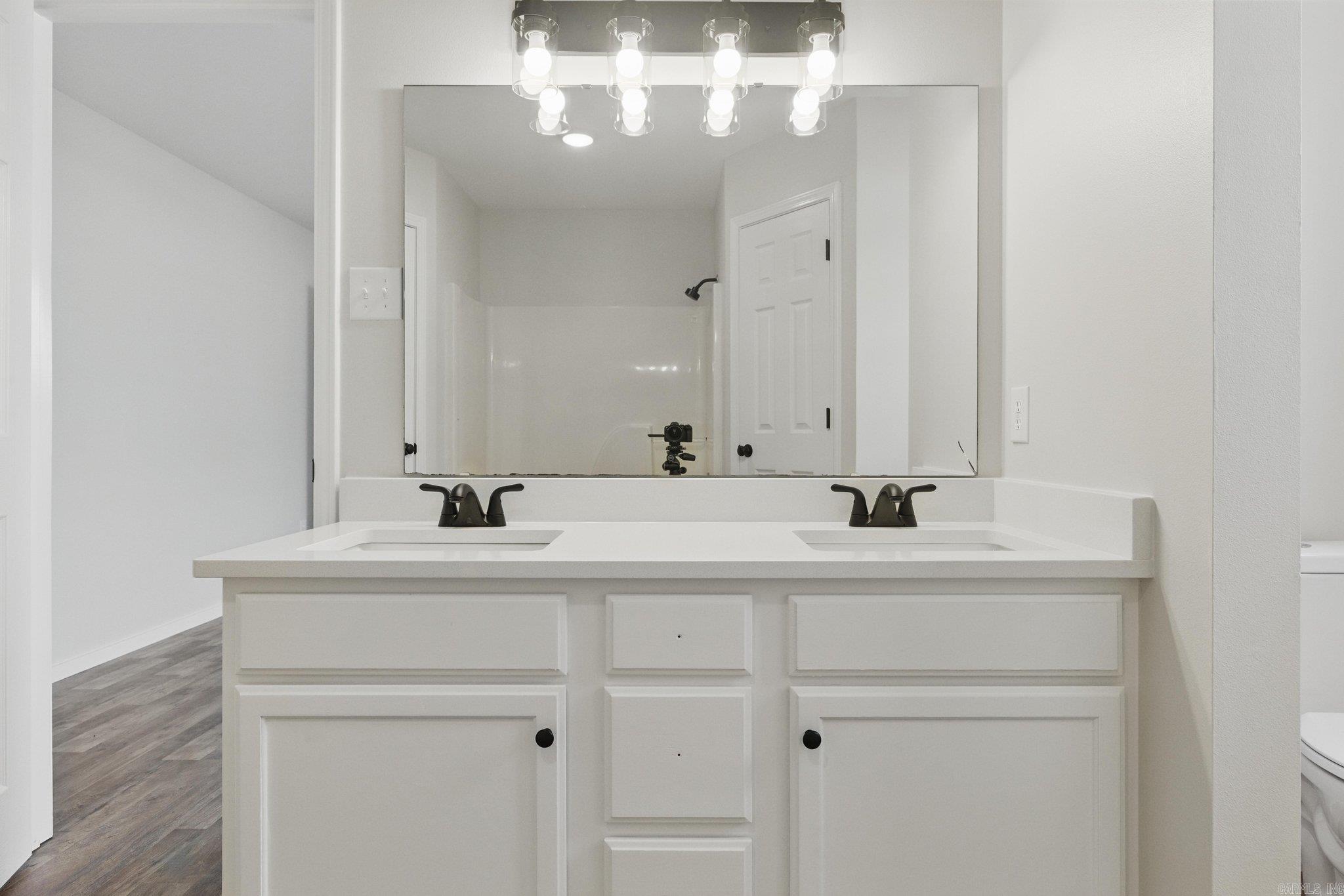 1610  Davis  Bryant, AR