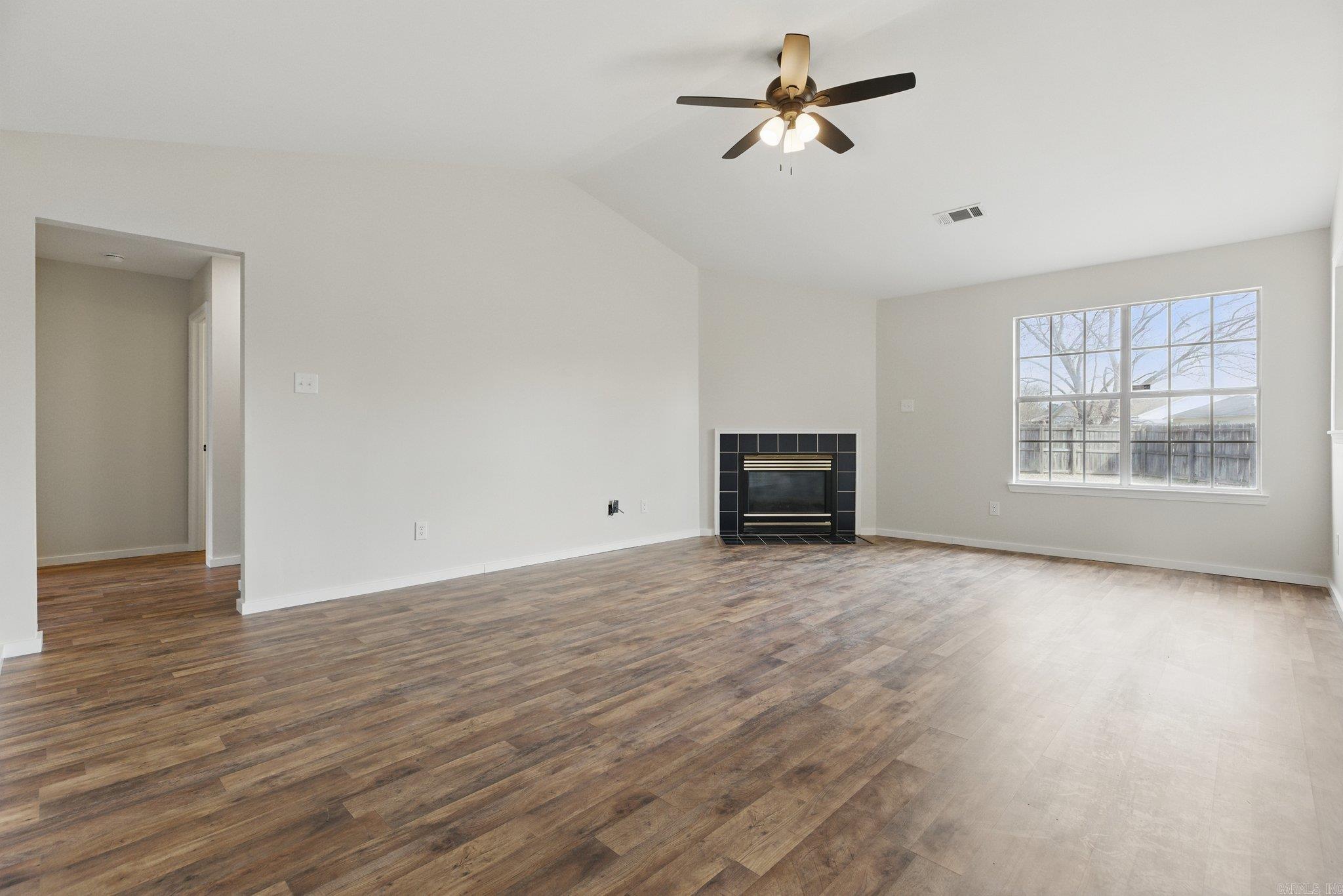 1610  Davis  Bryant, AR