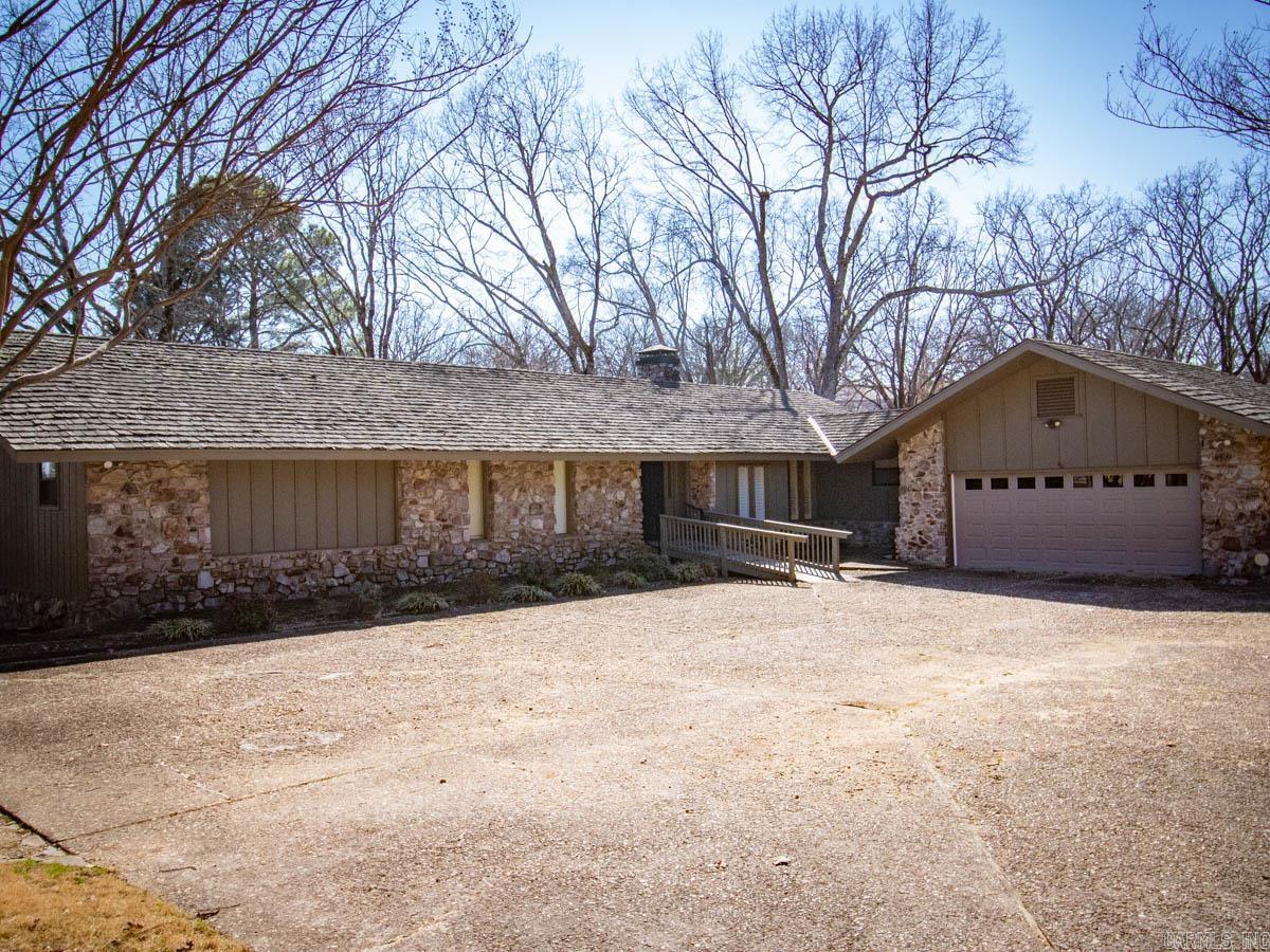7  Pine Tree  North Little Rock, AR