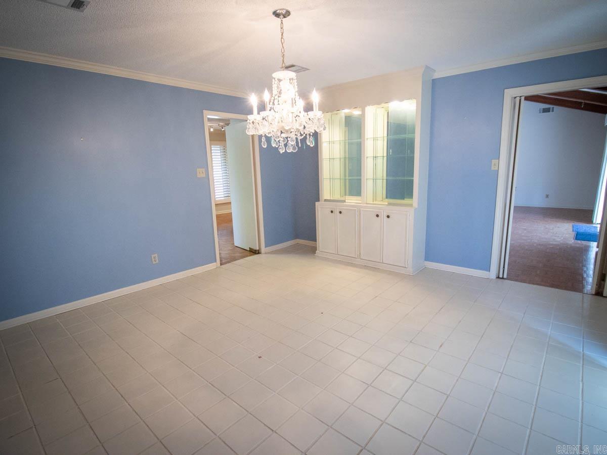 7  Pine Tree  North Little Rock, AR