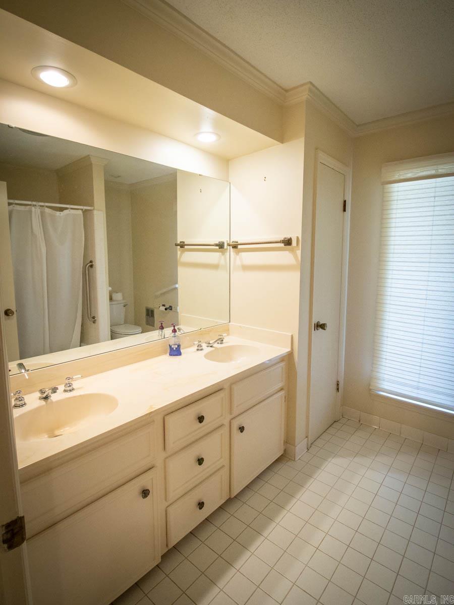 7  Pine Tree  North Little Rock, AR