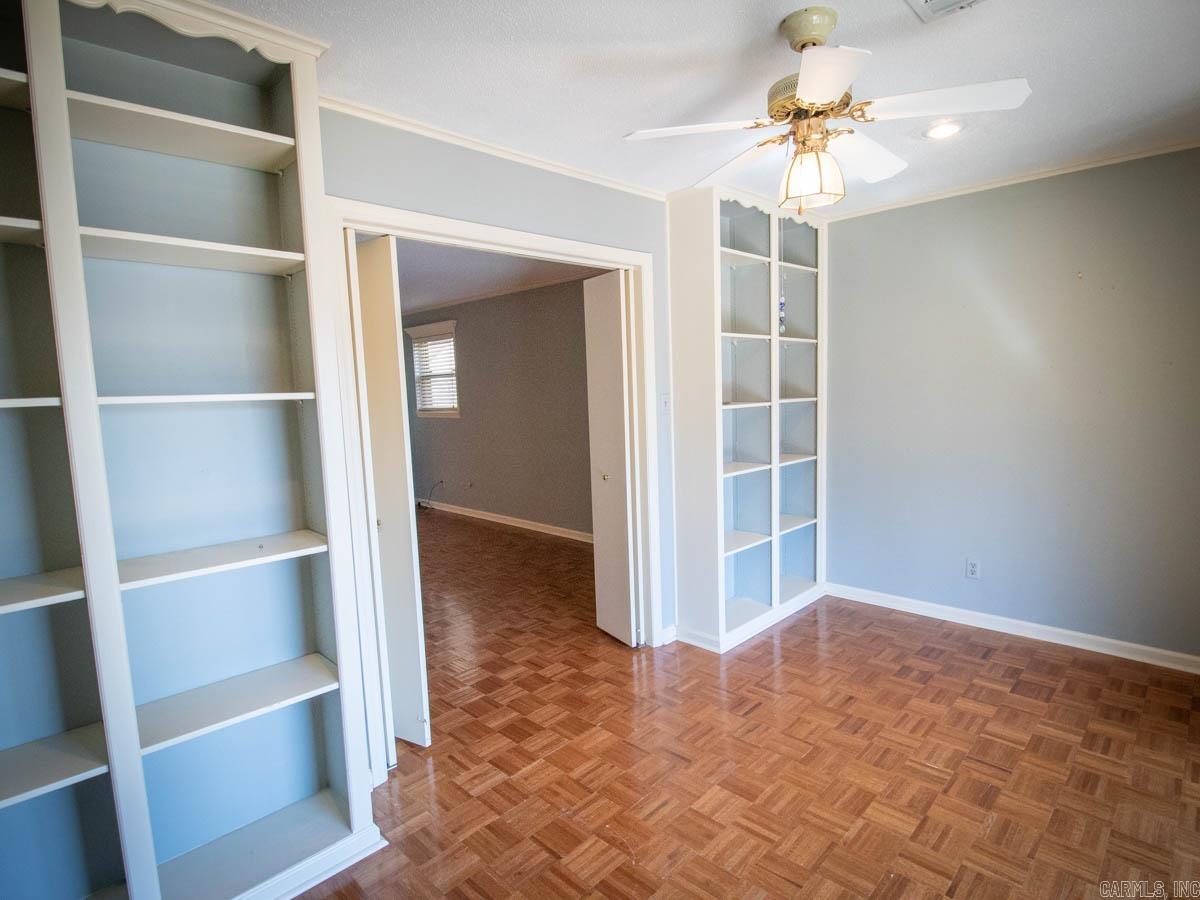 7  Pine Tree  North Little Rock, AR