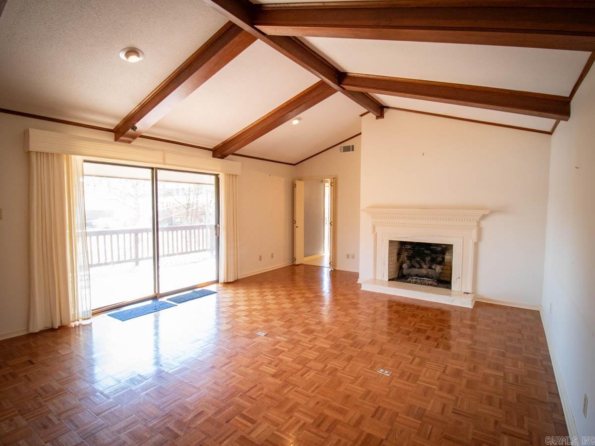 7  Pine Tree  North Little Rock, AR