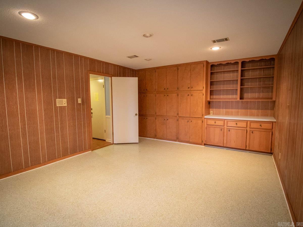 7  Pine Tree  North Little Rock, AR