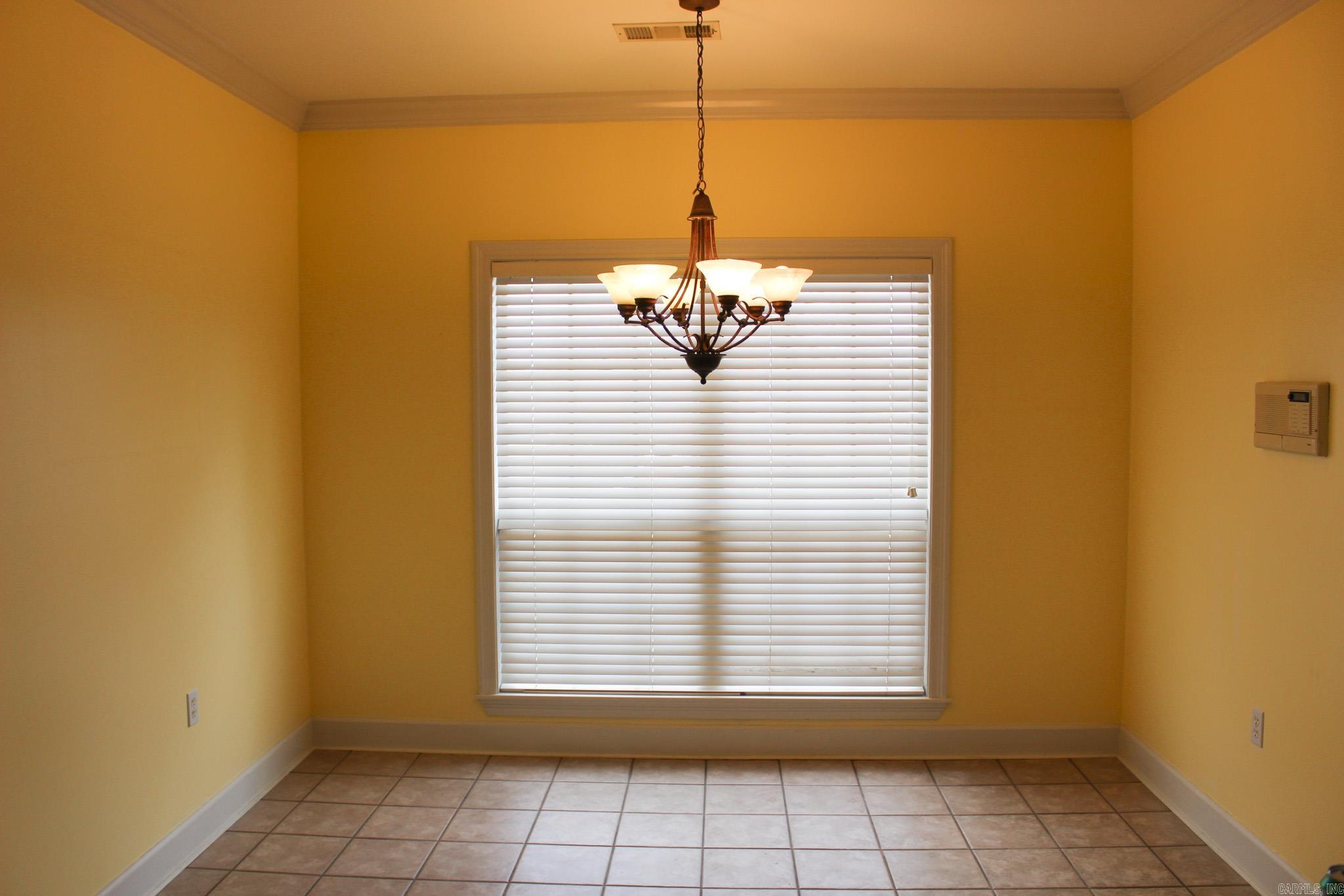 706  Pin Oak  Searcy, AR