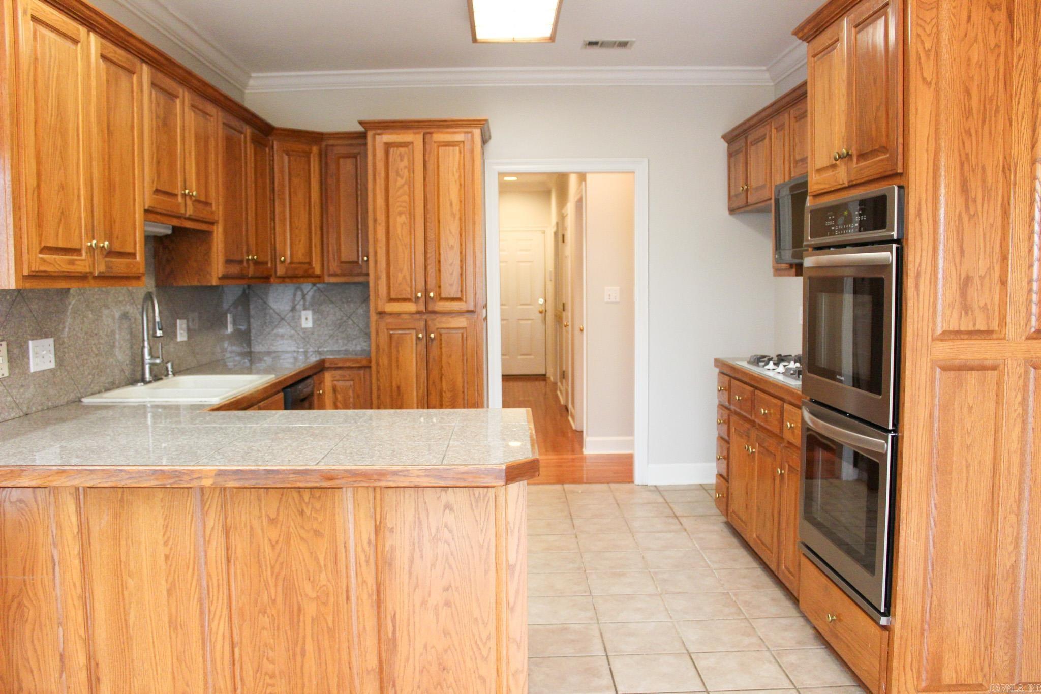706 Pin Oak  Searcy, AR