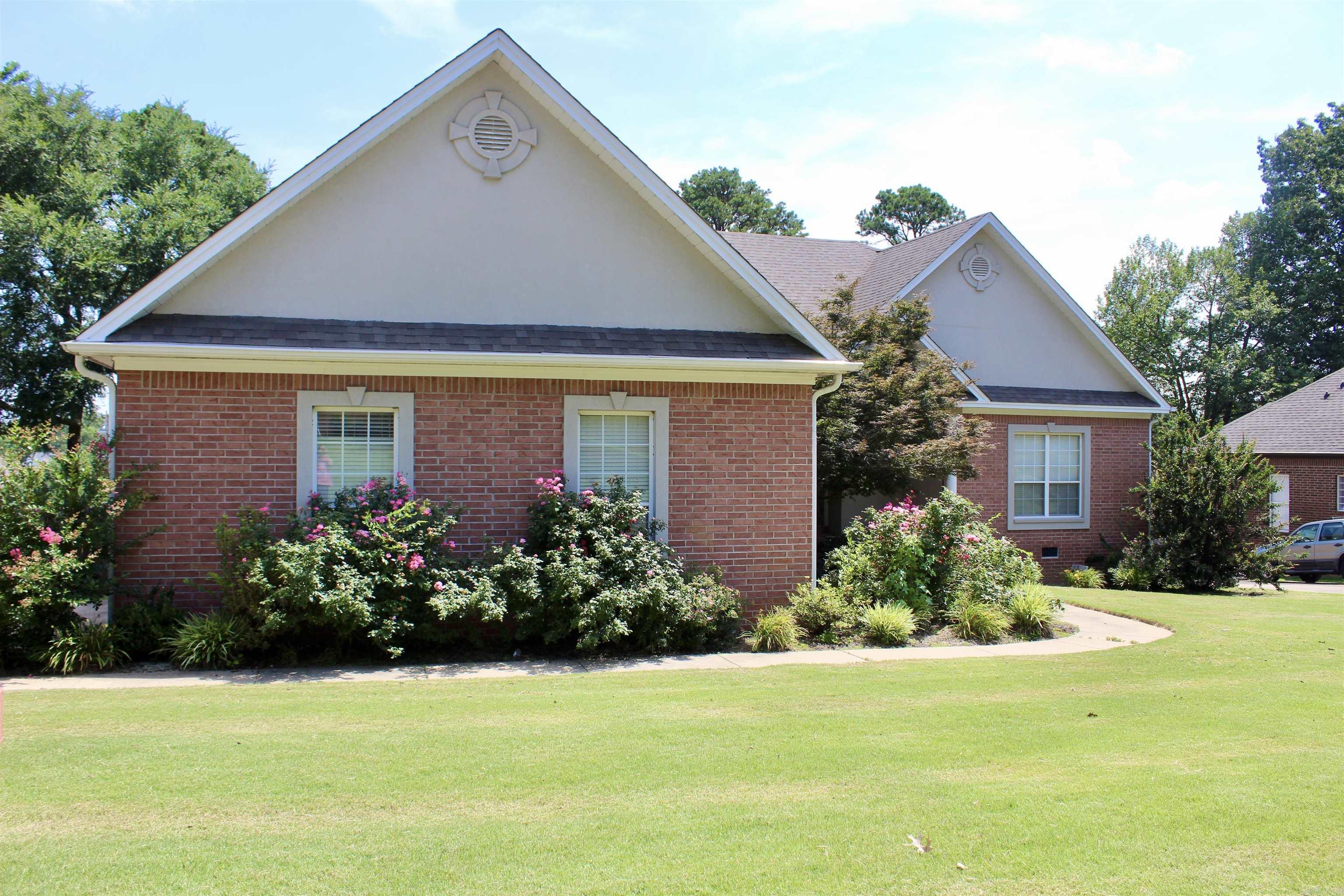 706 Pin Oak Drive Searcy, AR 72143