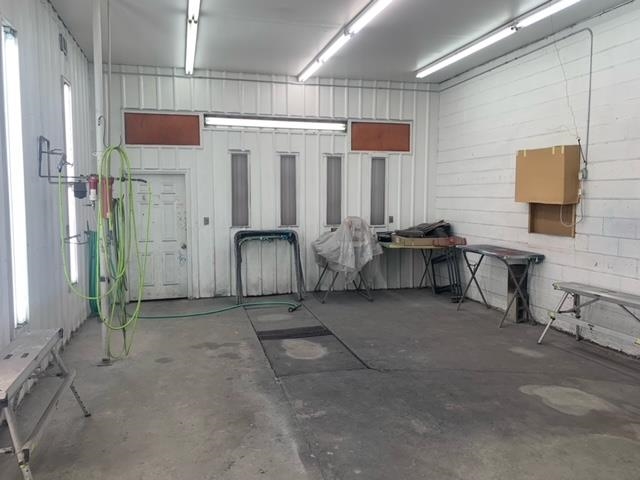 422 S Main  Salem, AR