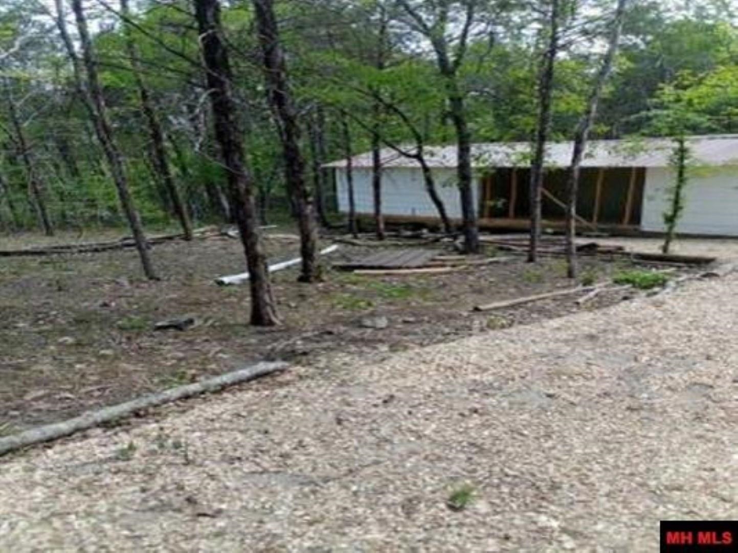 17904  Regal Drive  Diamond City, AR