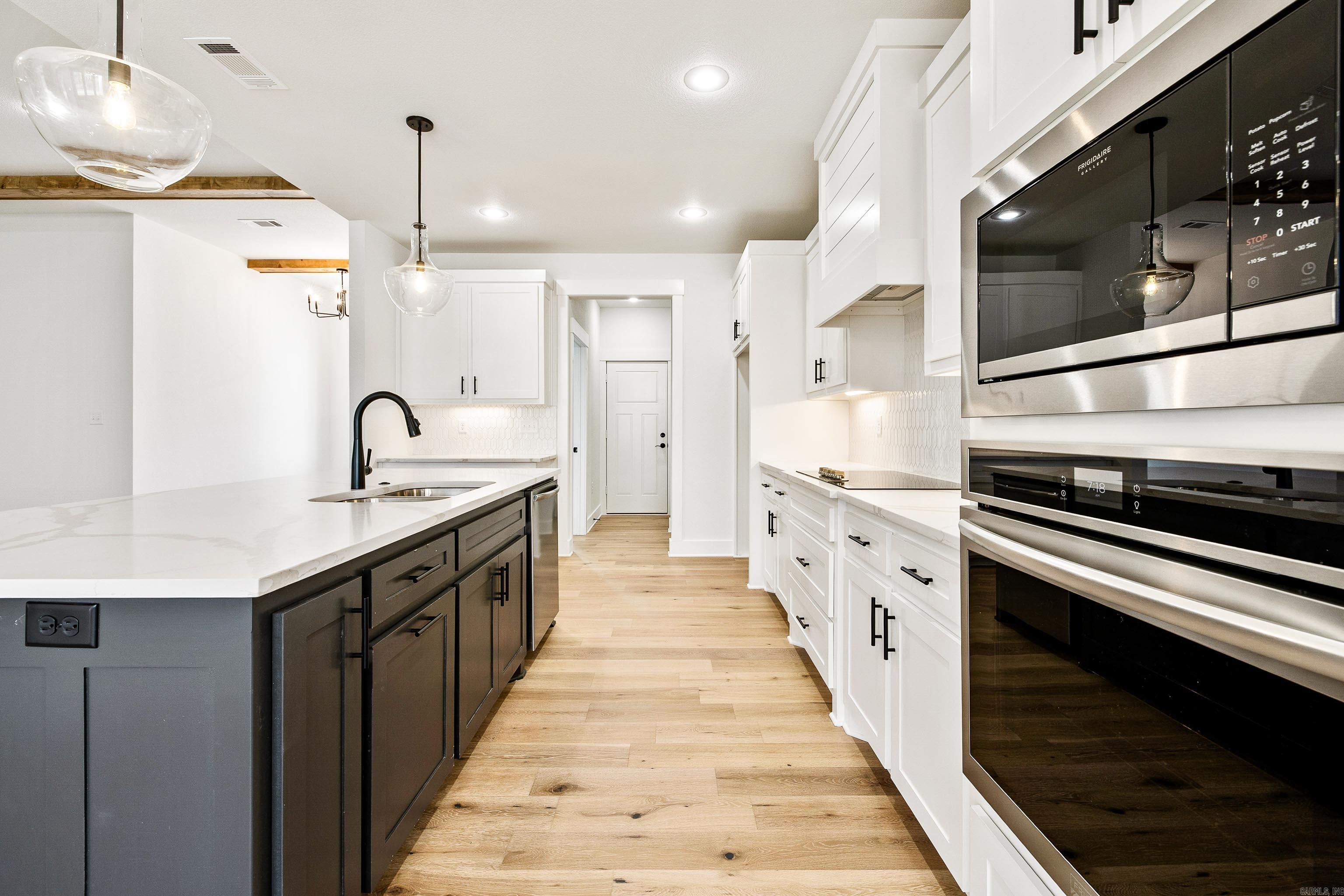 4429  Cumberland  Benton, AR