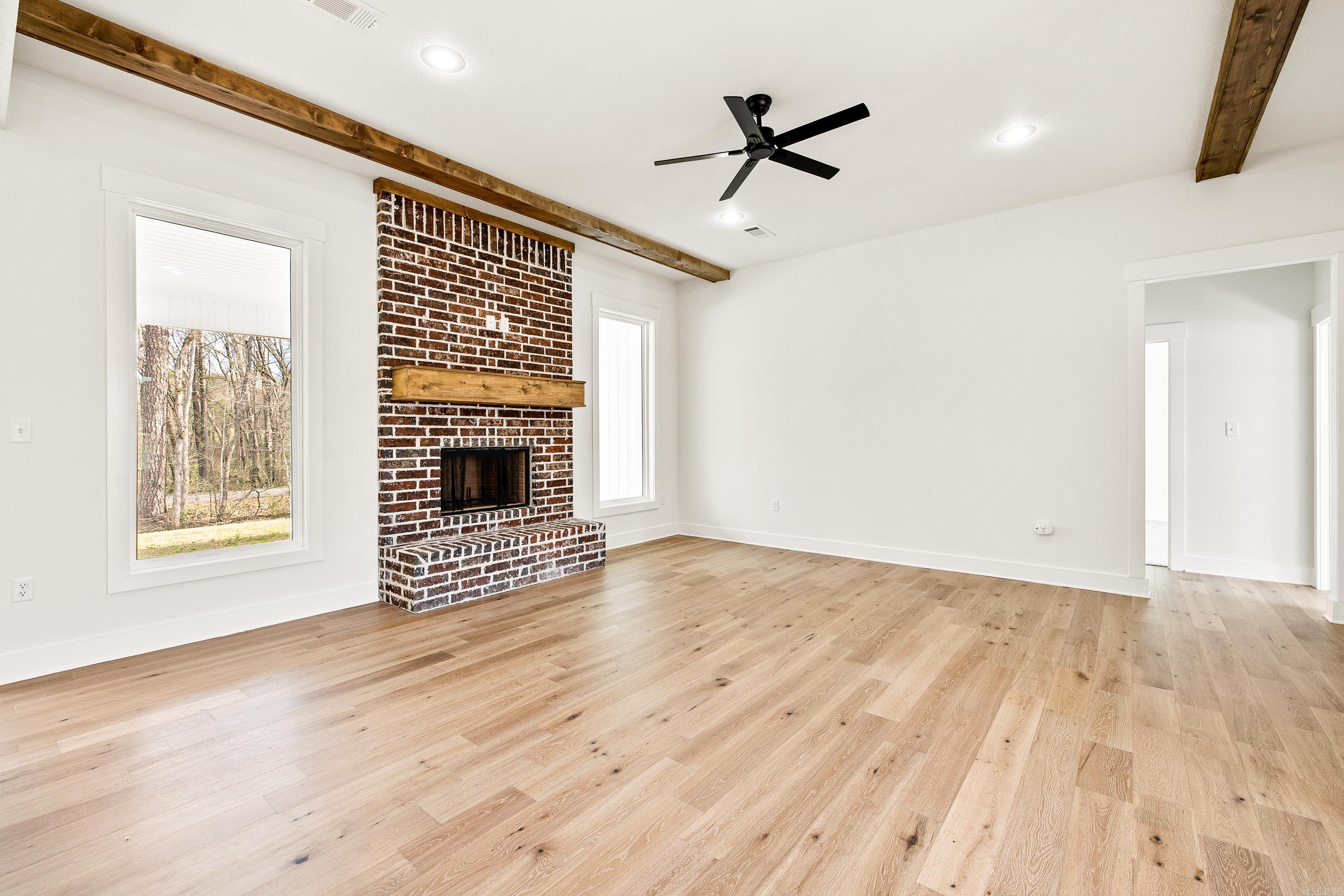 4429  Cumberland  Benton, AR