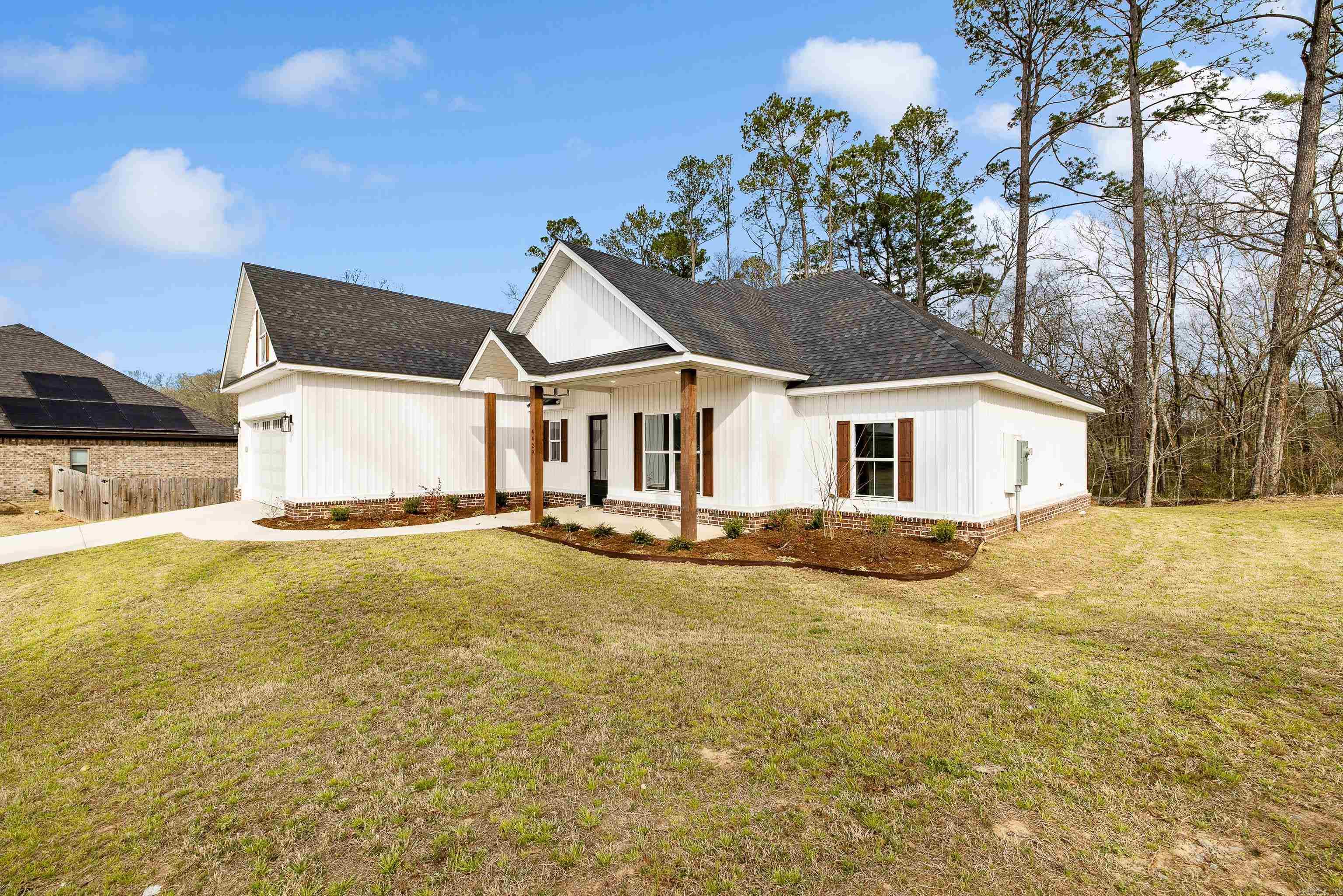4429  Cumberland  Benton, AR