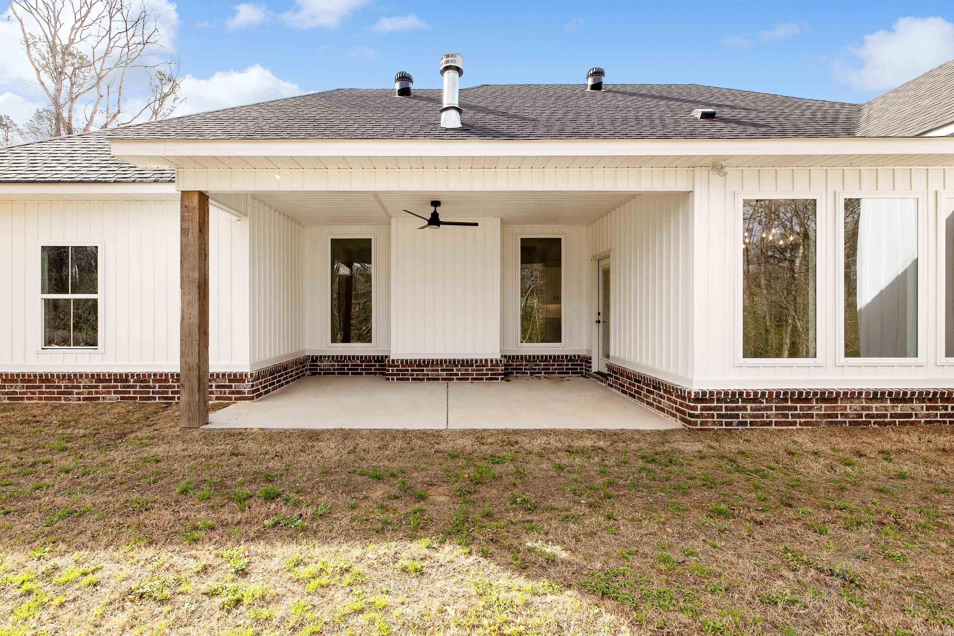 4429  Cumberland  Benton, AR