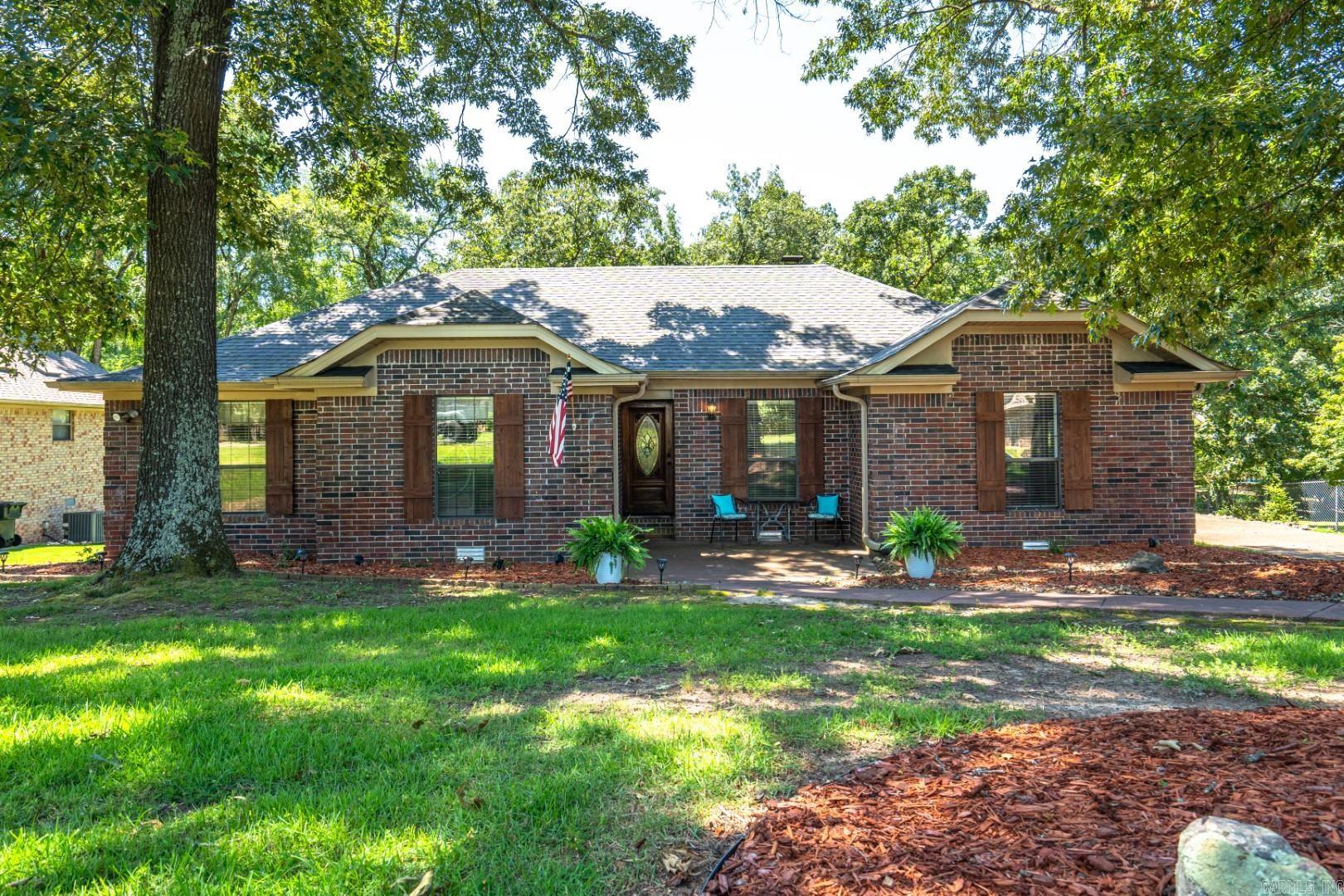 135 Clairmoor Court Hot Springs, AR 71913