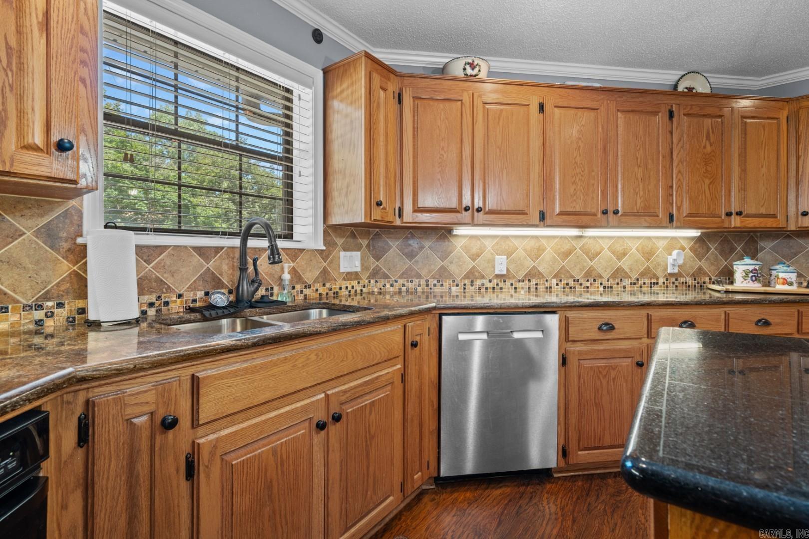 135 Clairmoor Court Hot Springs, AR 71913