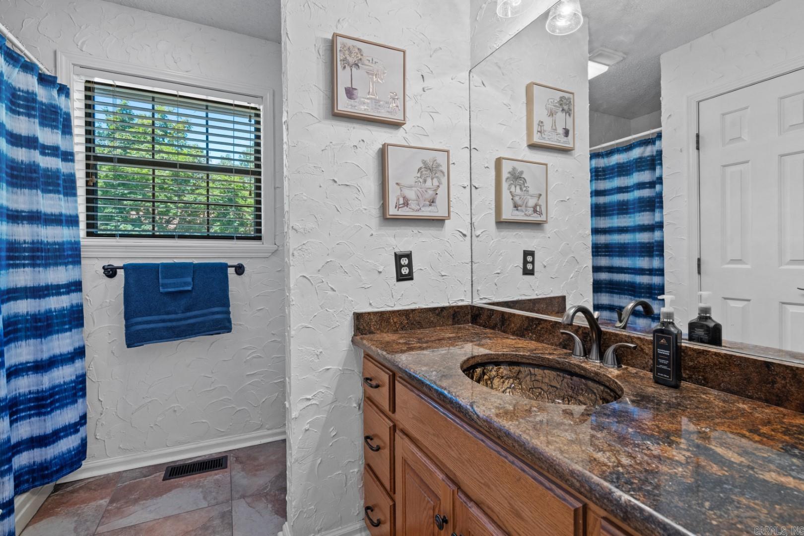 135 Clairmoor Court Hot Springs, AR 71913