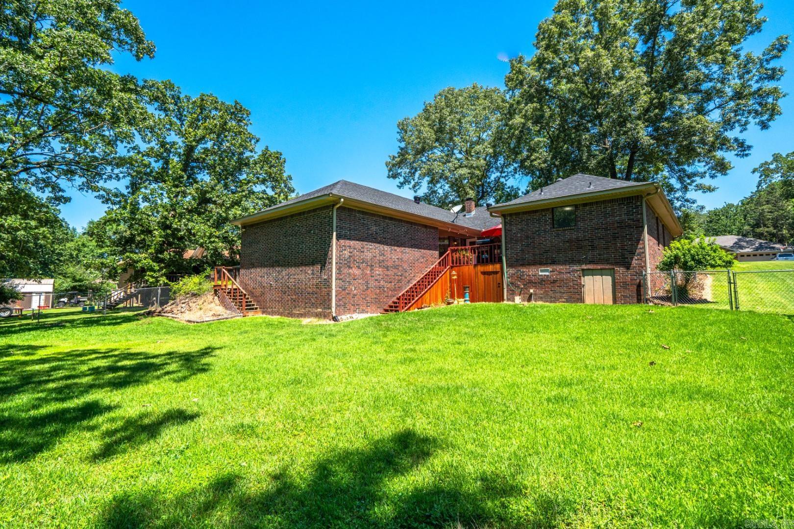 135 Clairmoor Court Hot Springs, AR 71913