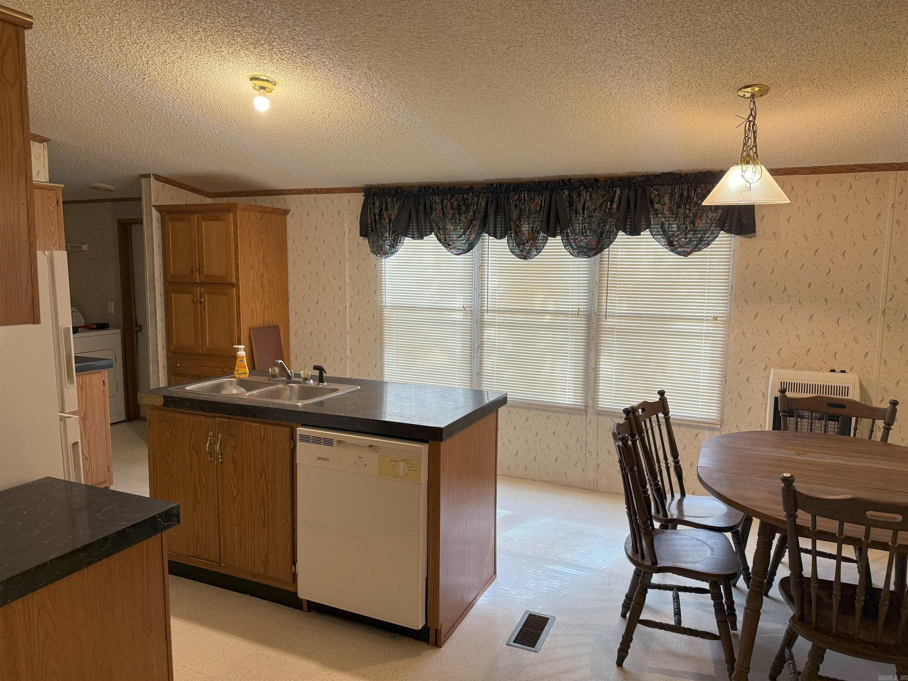 12058  Hwy 92 E  Higden, AR
