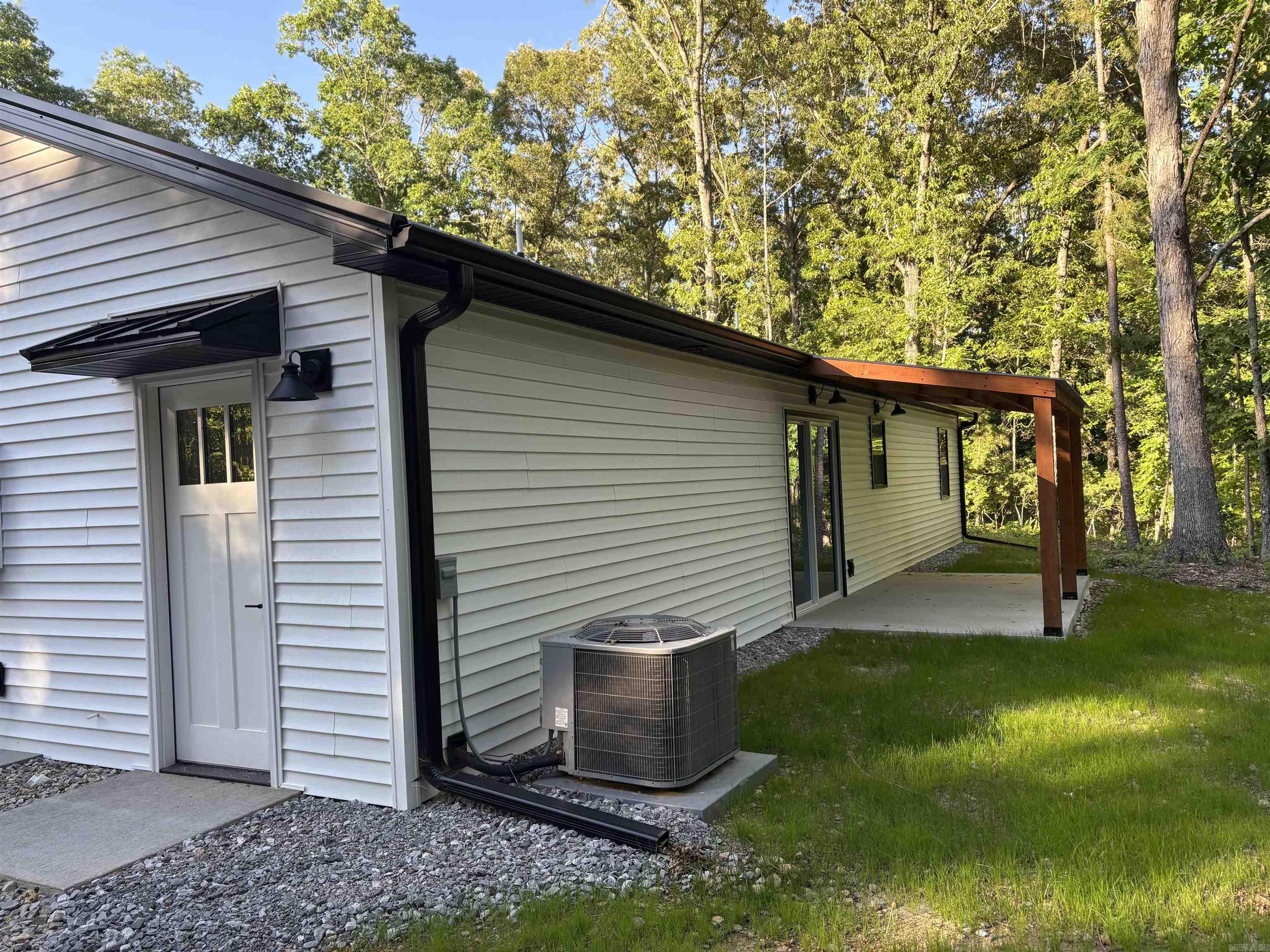 1562  US-167  Evening Shade, AR