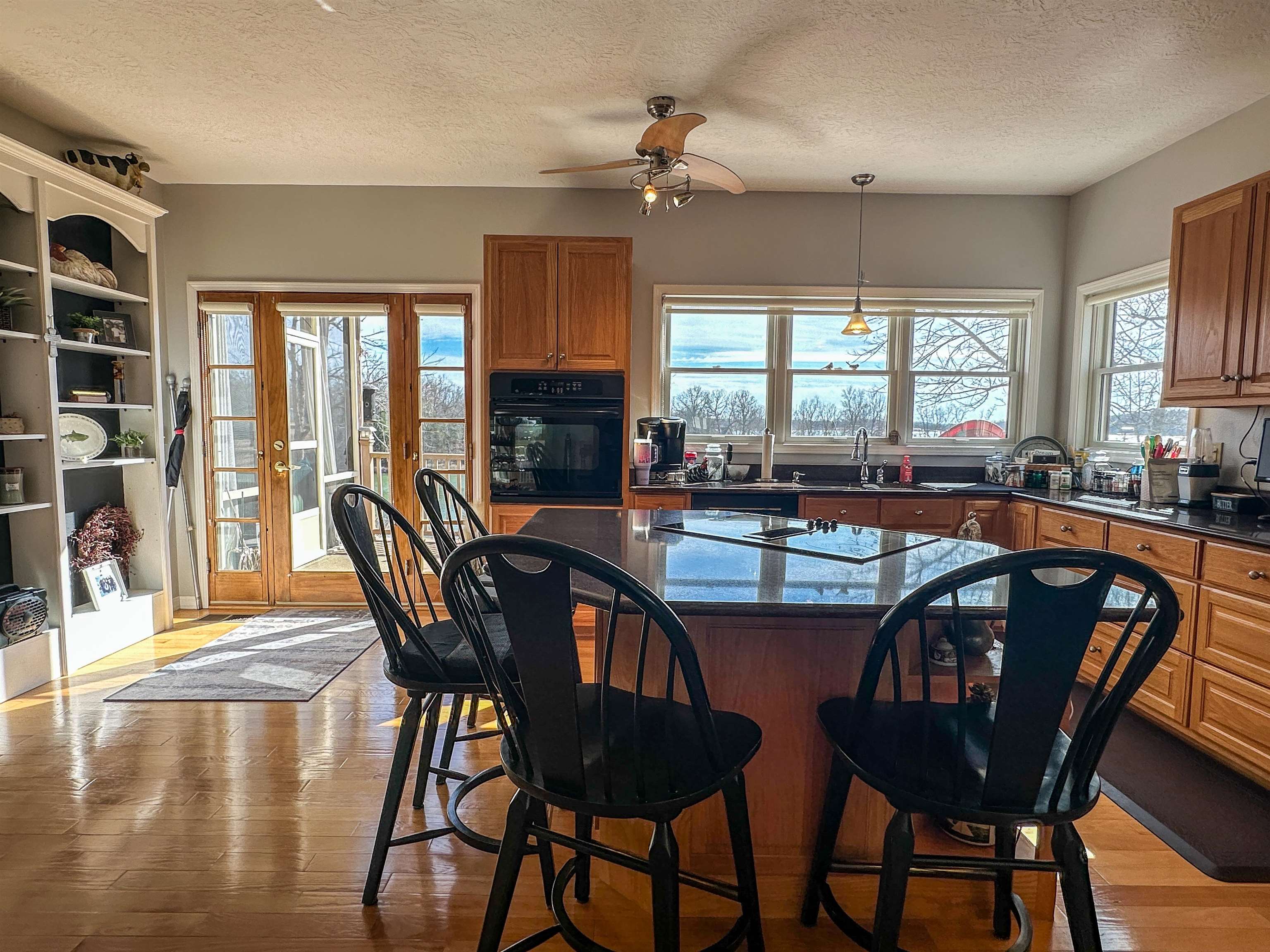 1501 E Emerald Cove  Horseshoe Bend, AR