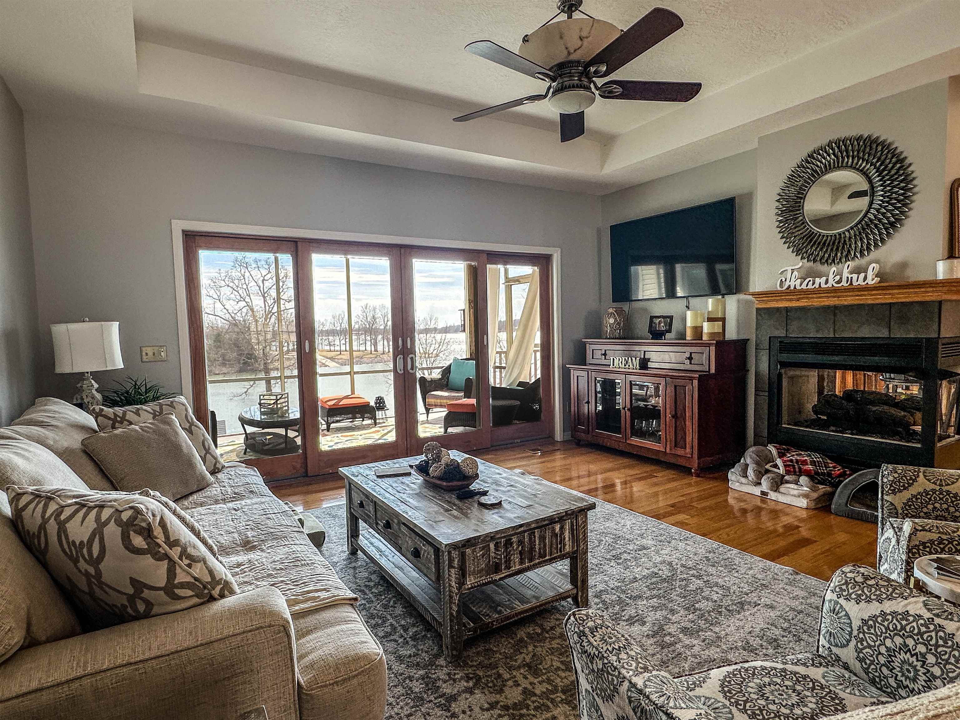 1501 E Emerald Cove  Horseshoe Bend, AR