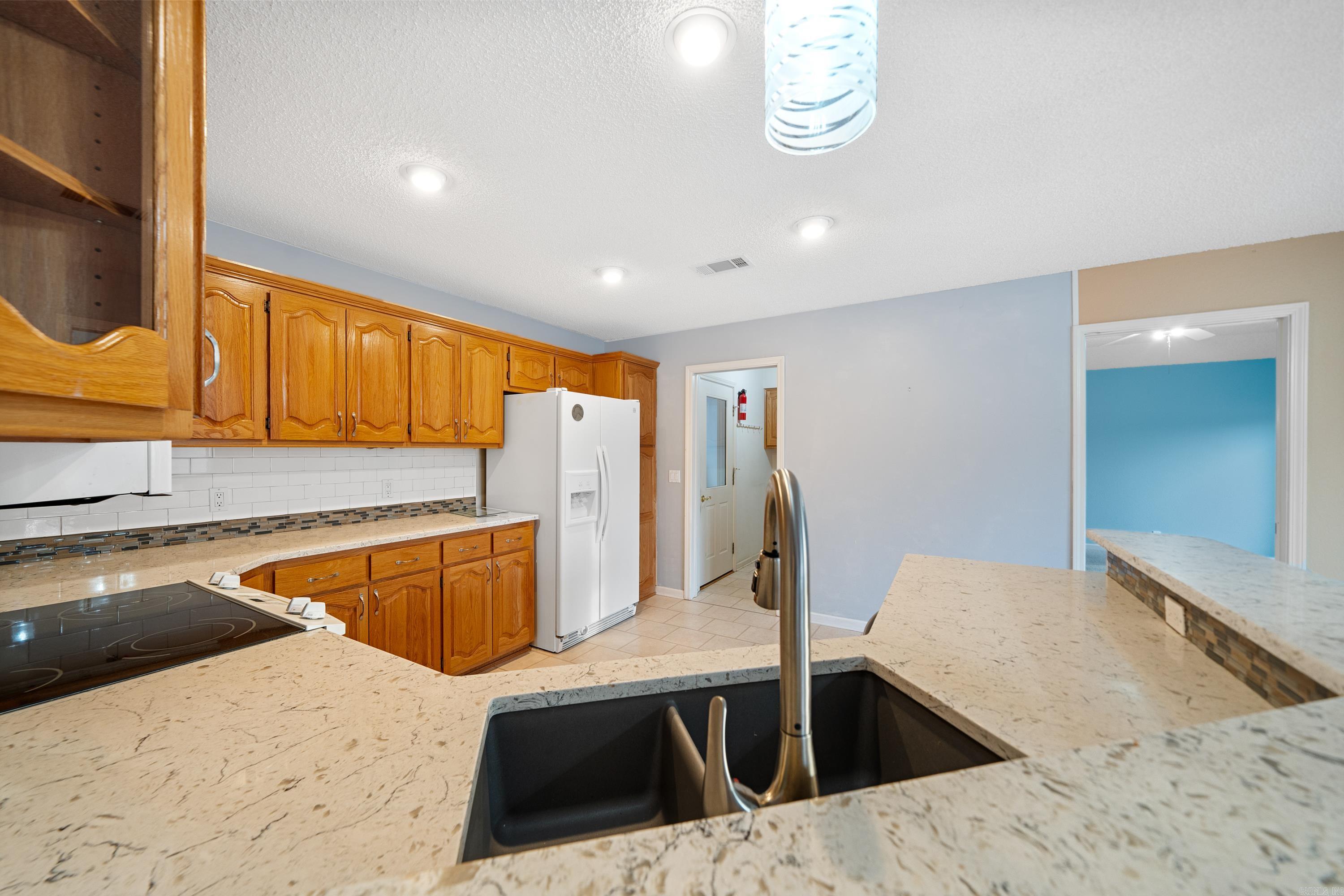 20  Magellan  Hot Springs Village, AR