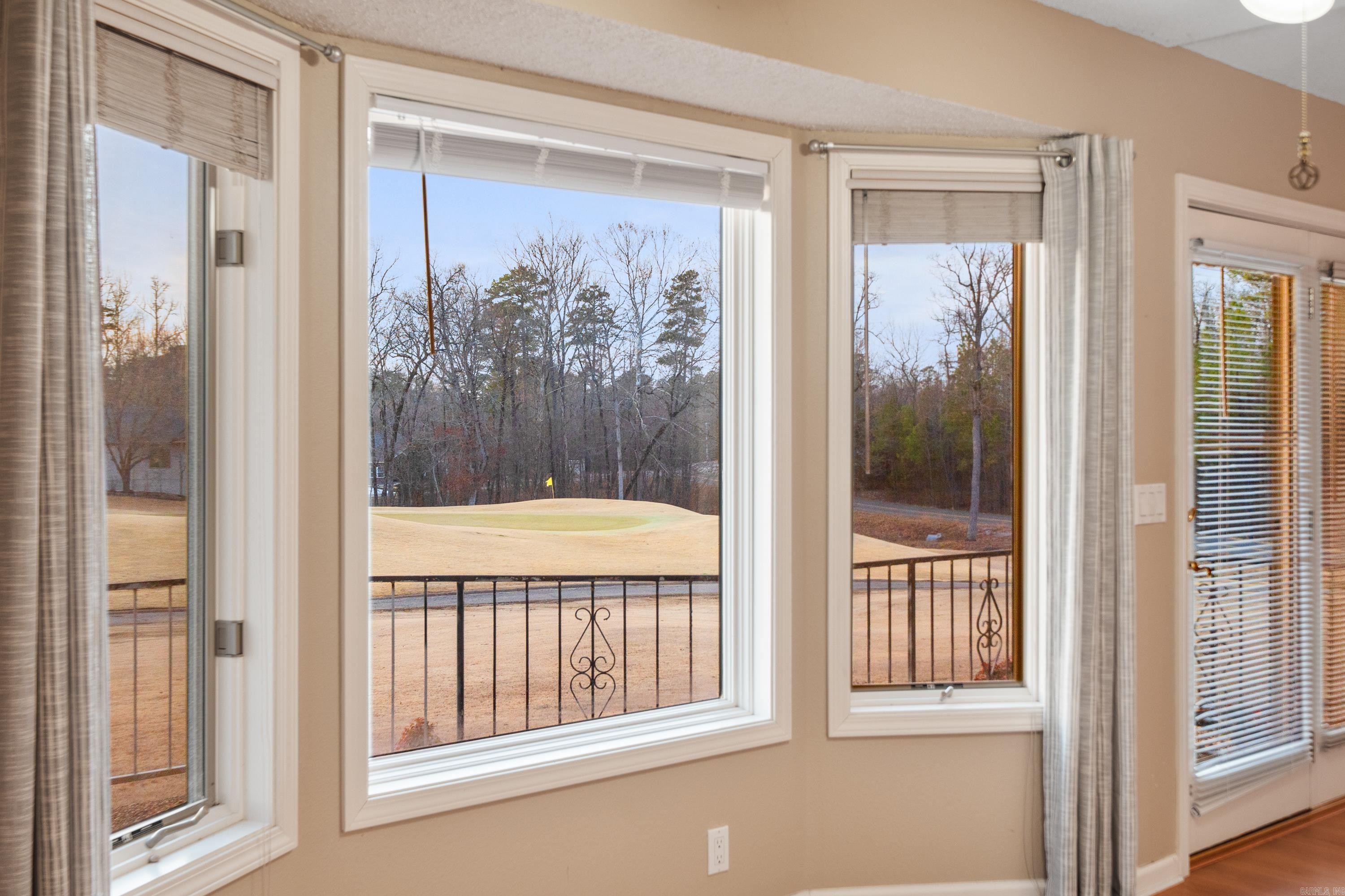 20  Magellan  Hot Springs Village, AR