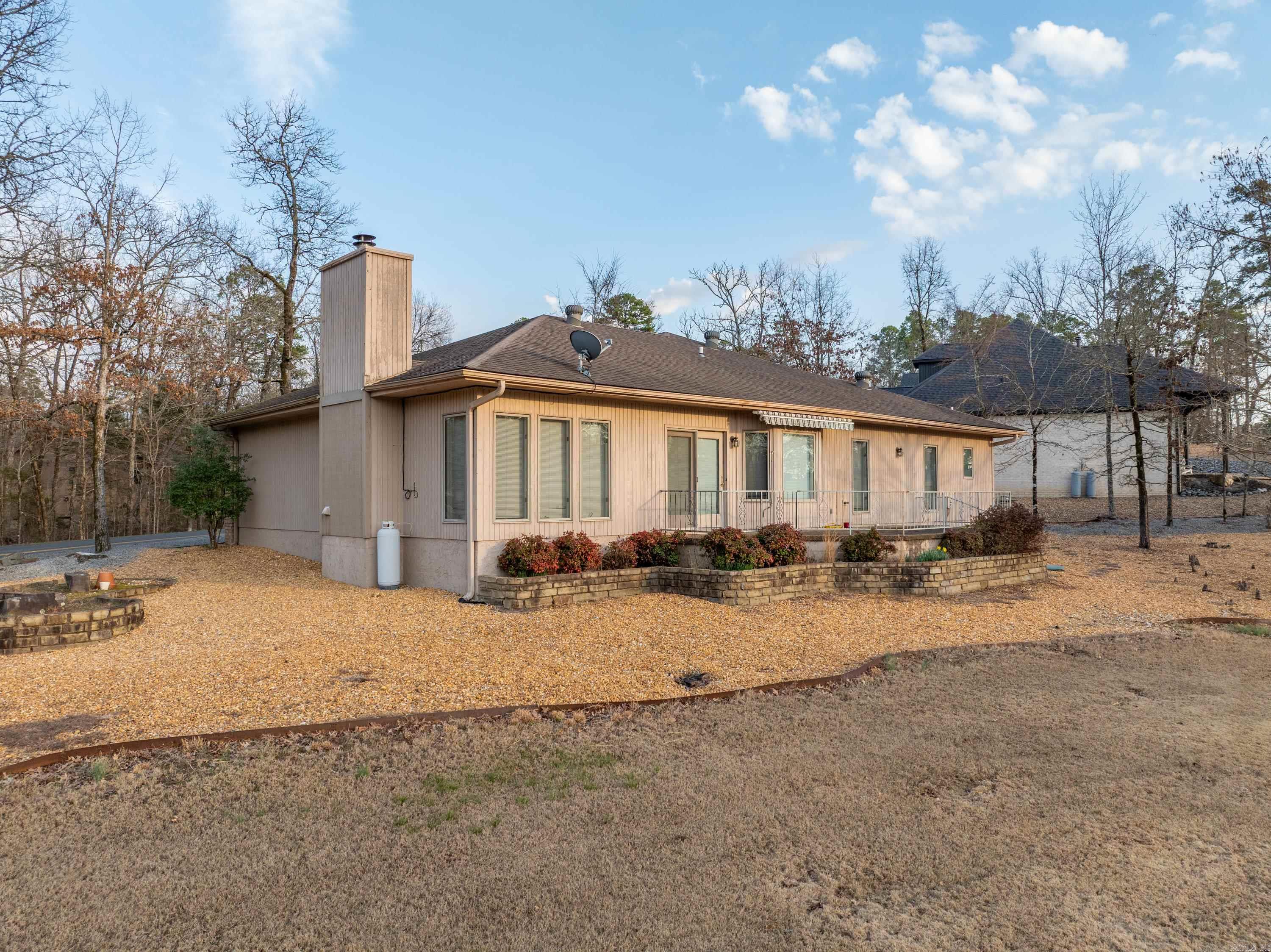 20  Magellan  Hot Springs Village, AR
