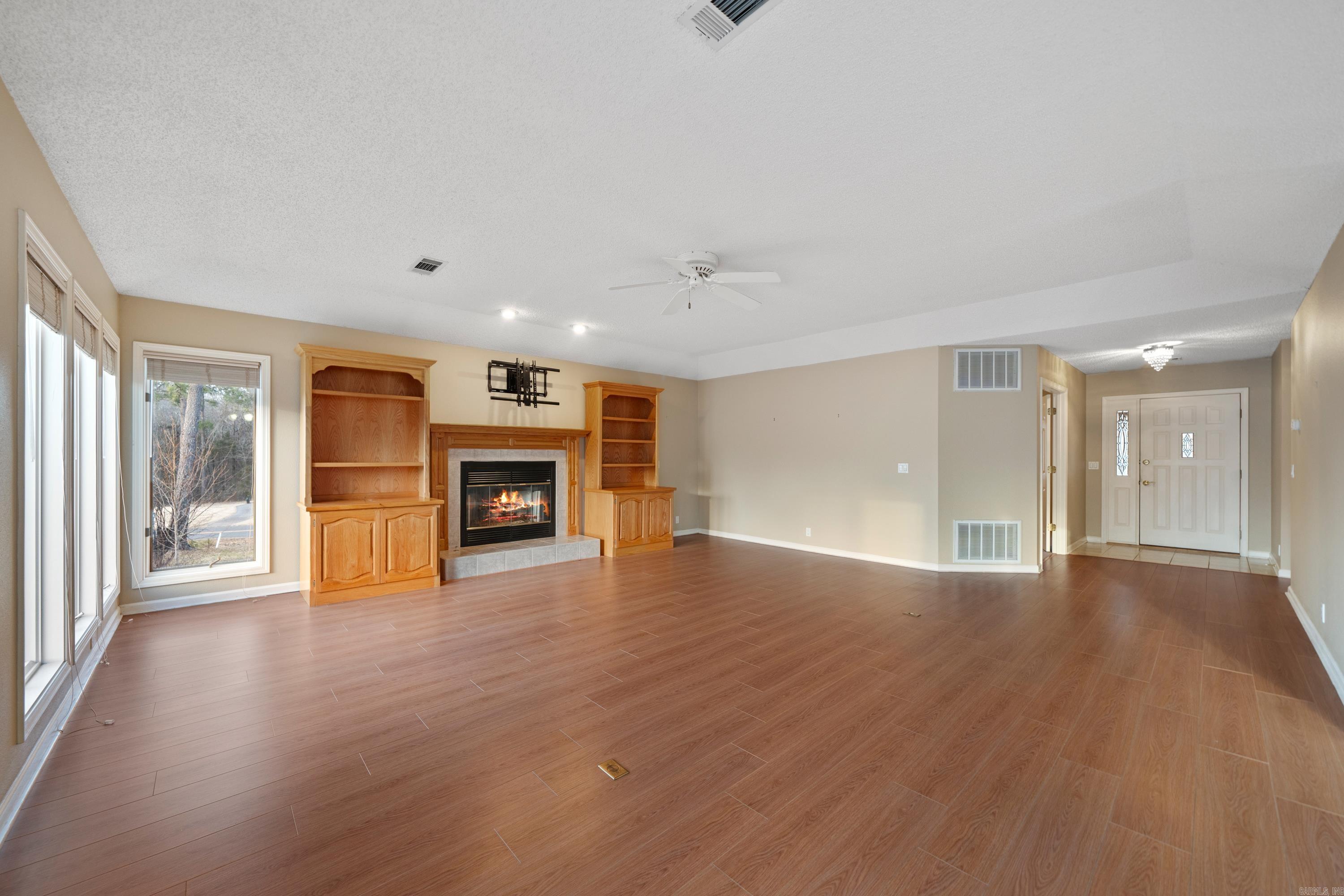 20  Magellan  Hot Springs Village, AR