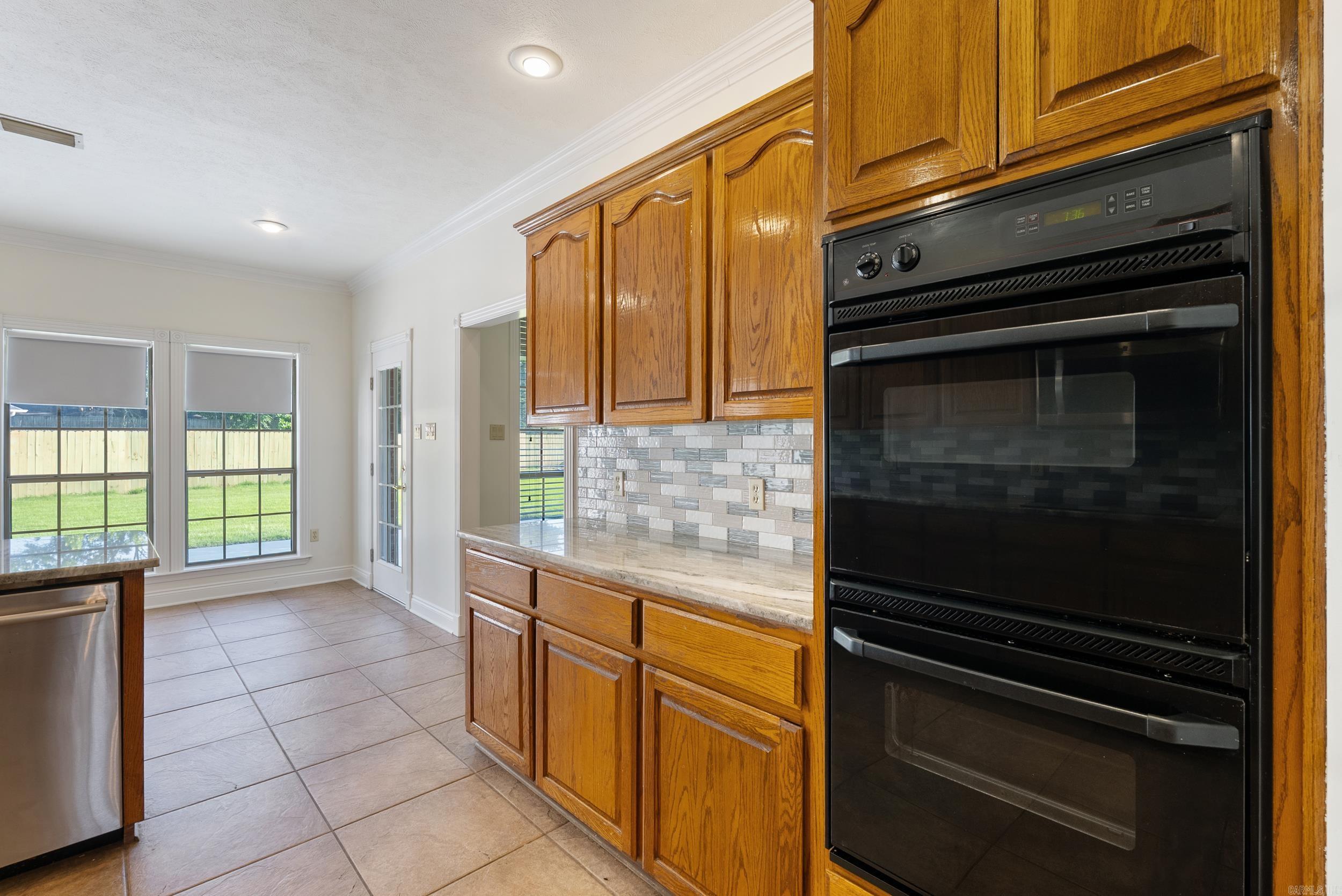 930  Enderlin  Conway, AR