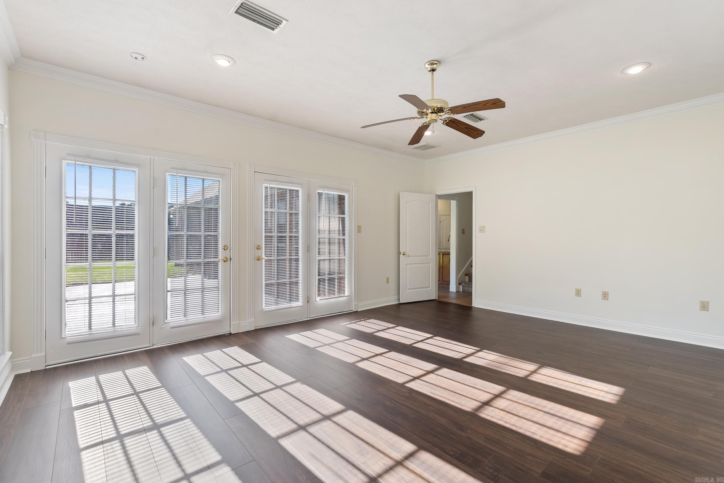 930  Enderlin  Conway, AR