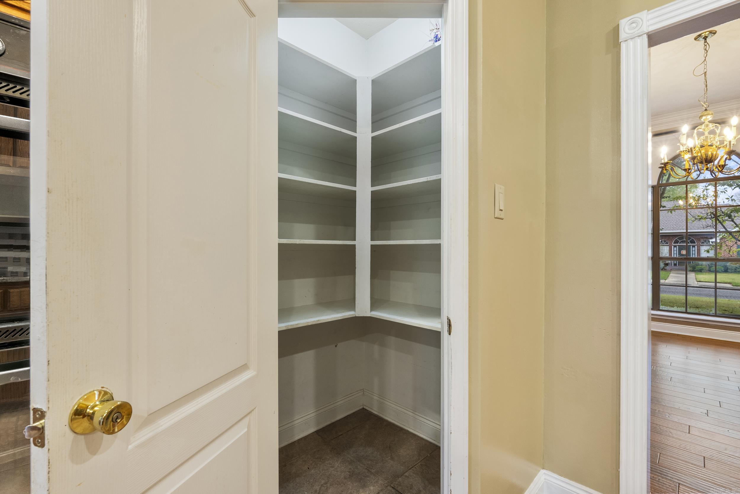 930  Enderlin  Conway, AR