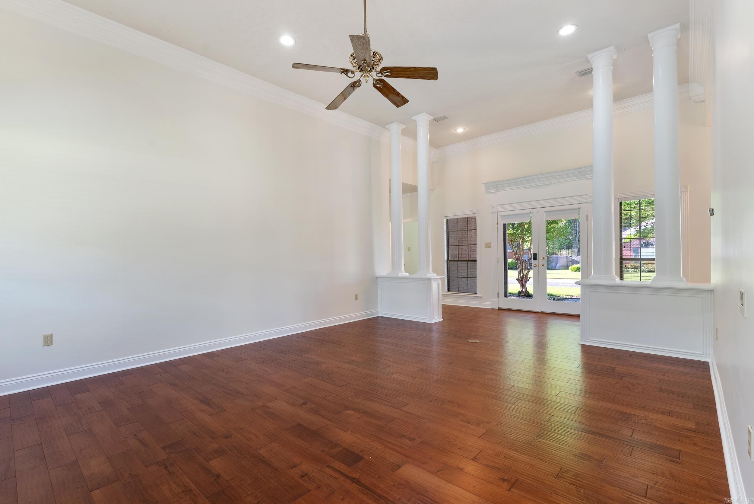 930  Enderlin  Conway, AR