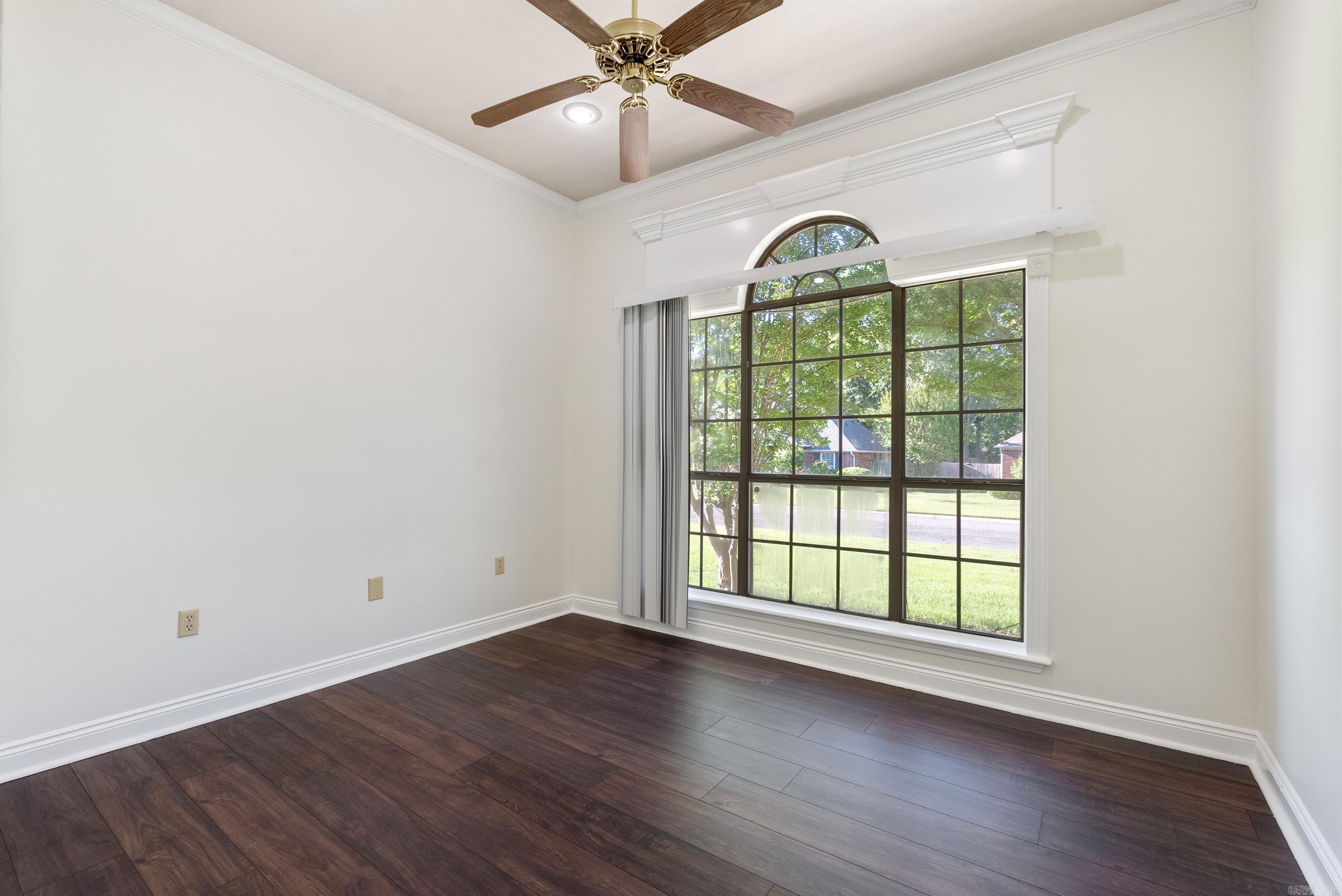 930  Enderlin  Conway, AR