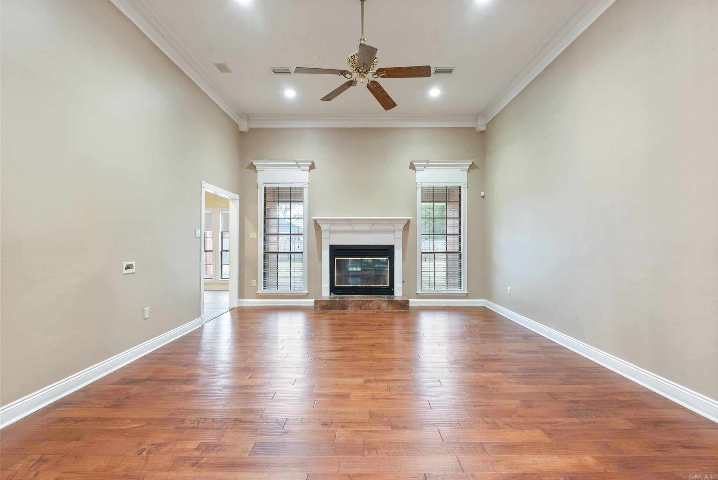 930  Enderlin  Conway, AR