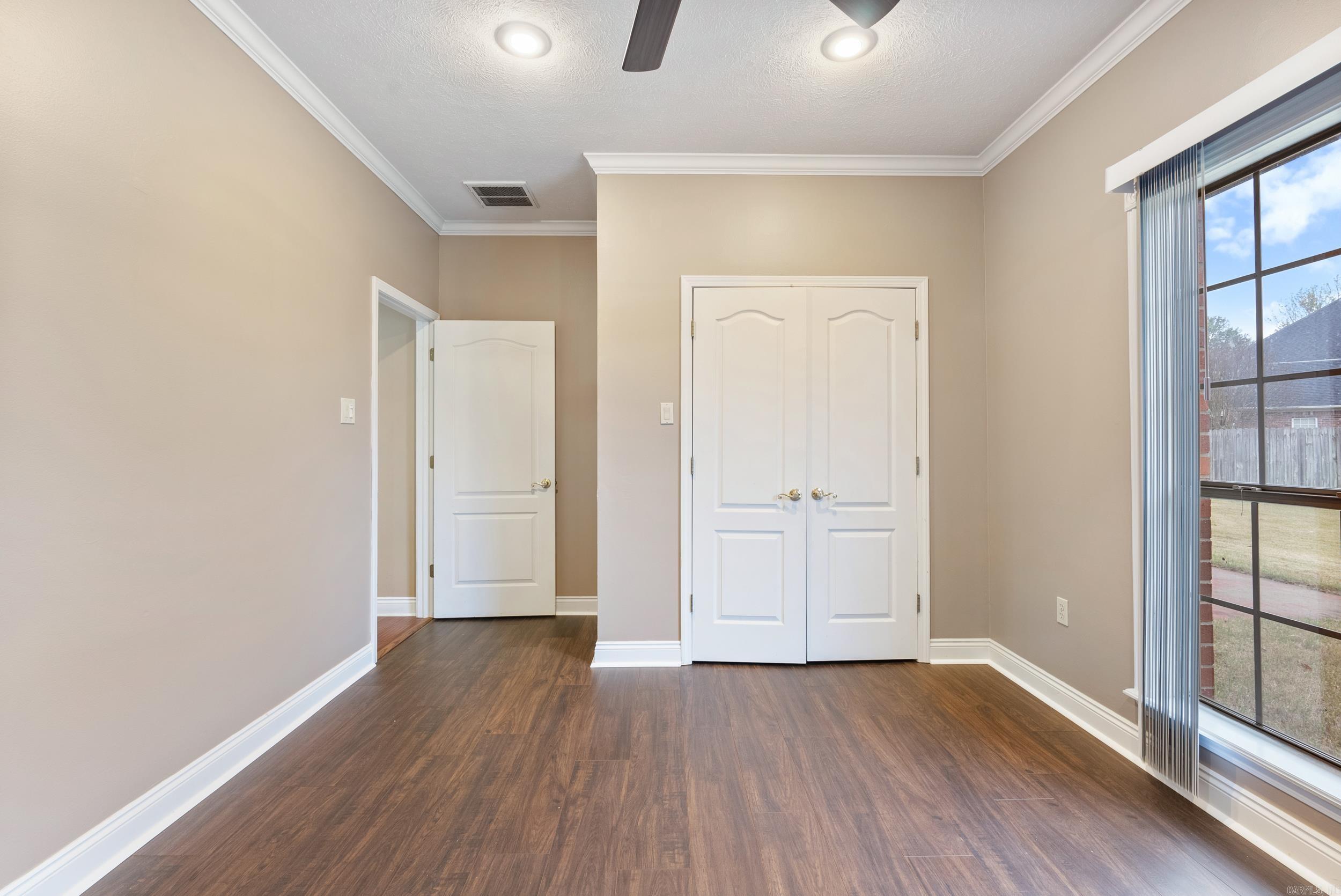 930  Enderlin  Conway, AR