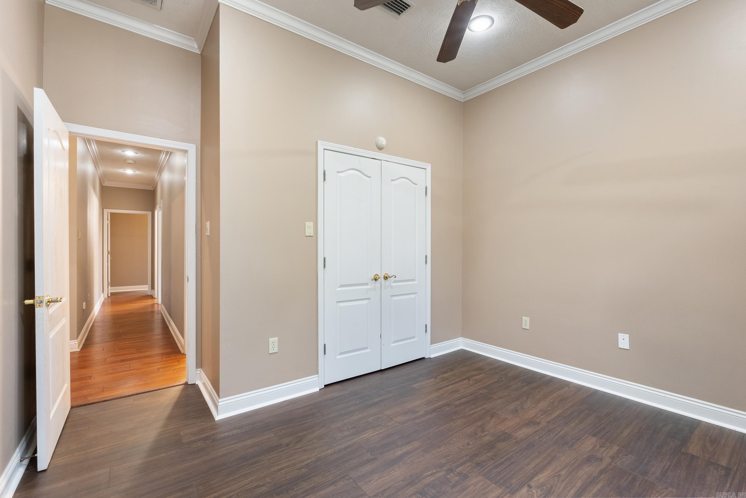 930  Enderlin  Conway, AR