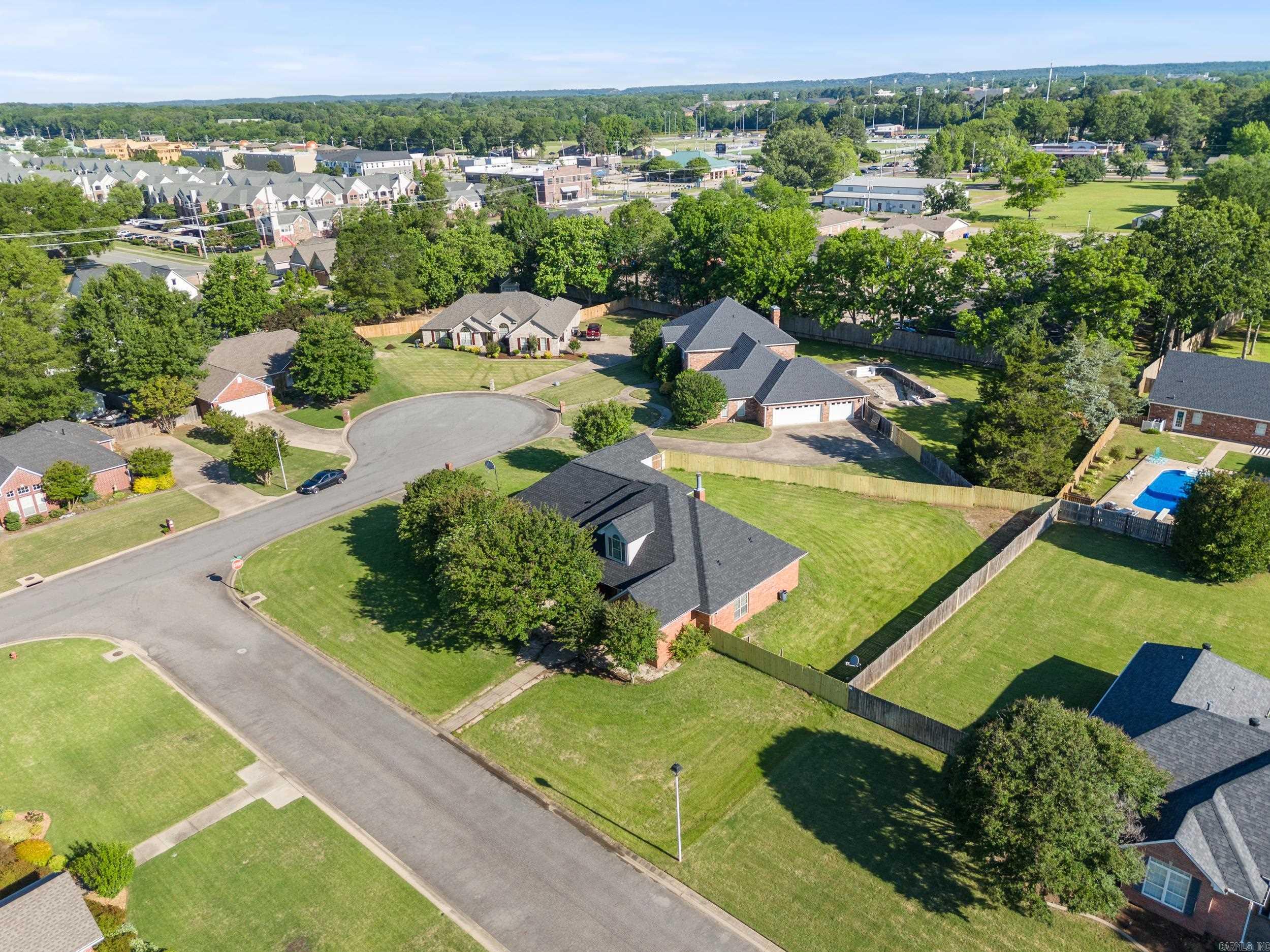 930  Enderlin  Conway, AR