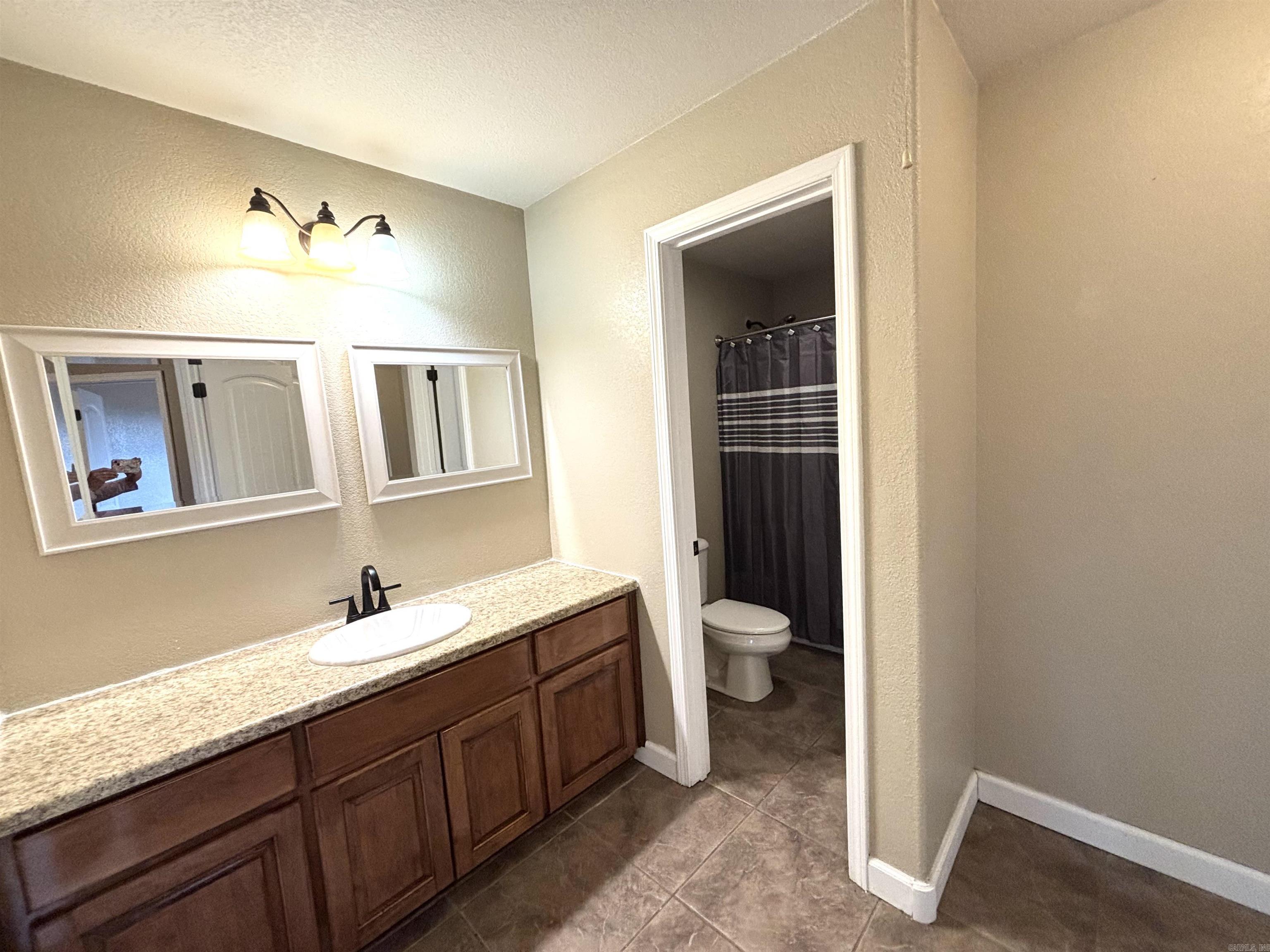 10  Carey Ct  Plummerville, AR