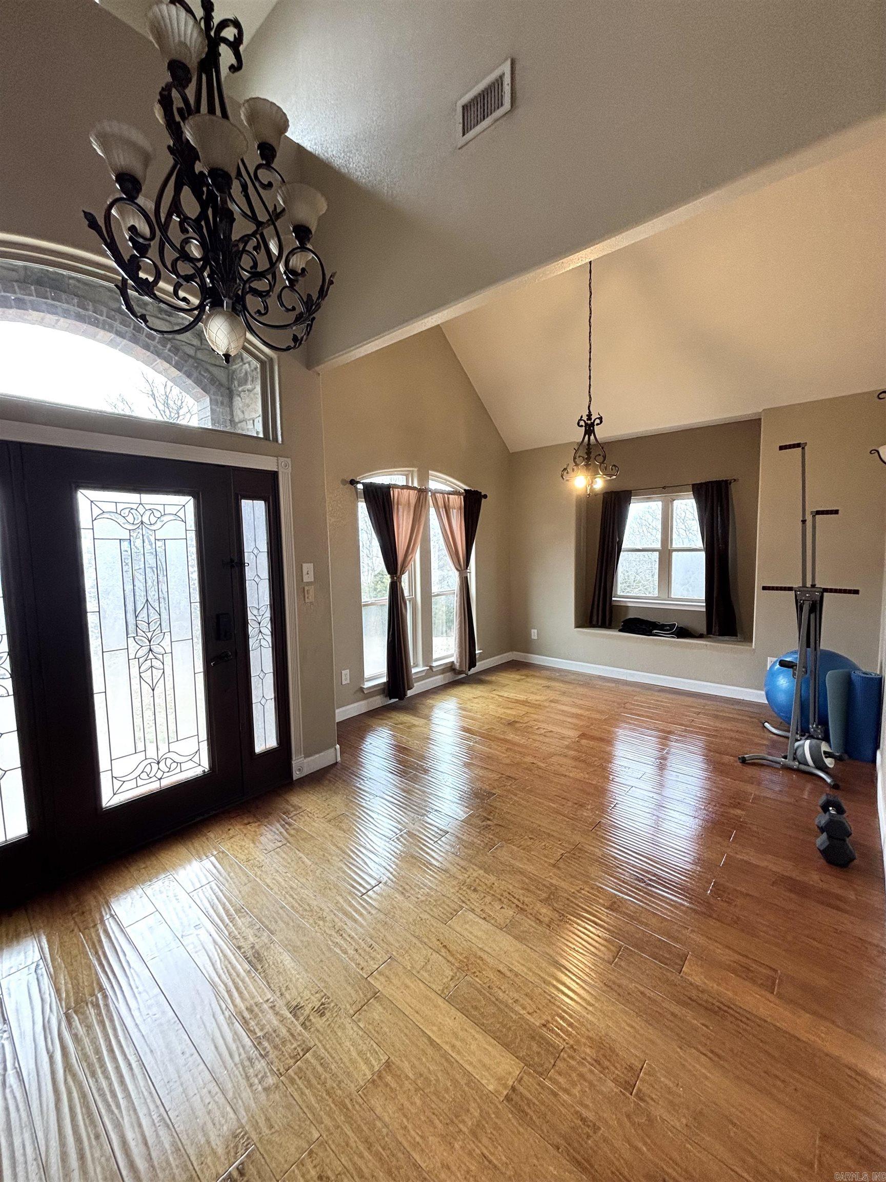 10  Carey Ct  Plummerville, AR