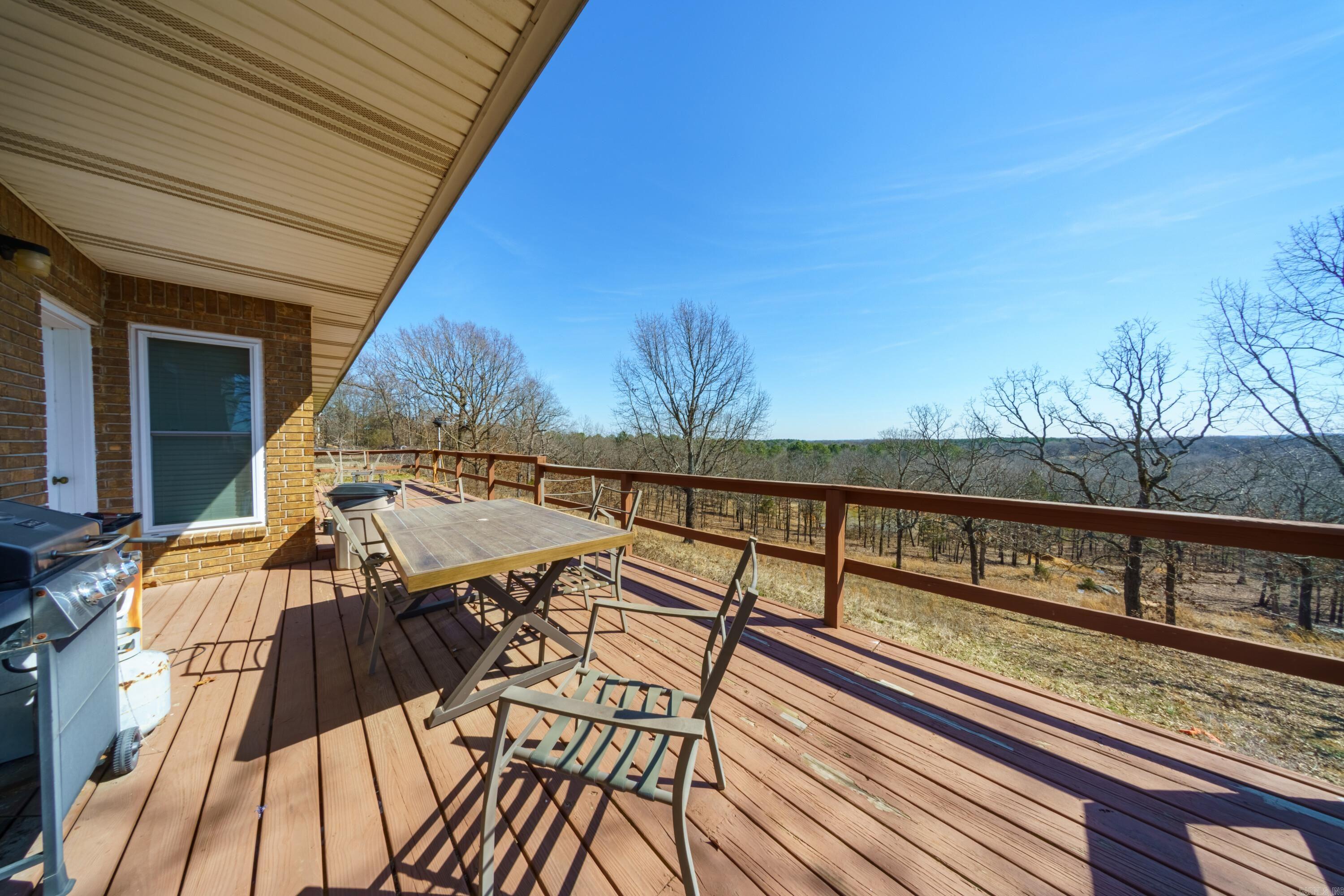 511  AR HWY 115  Cave City, AR