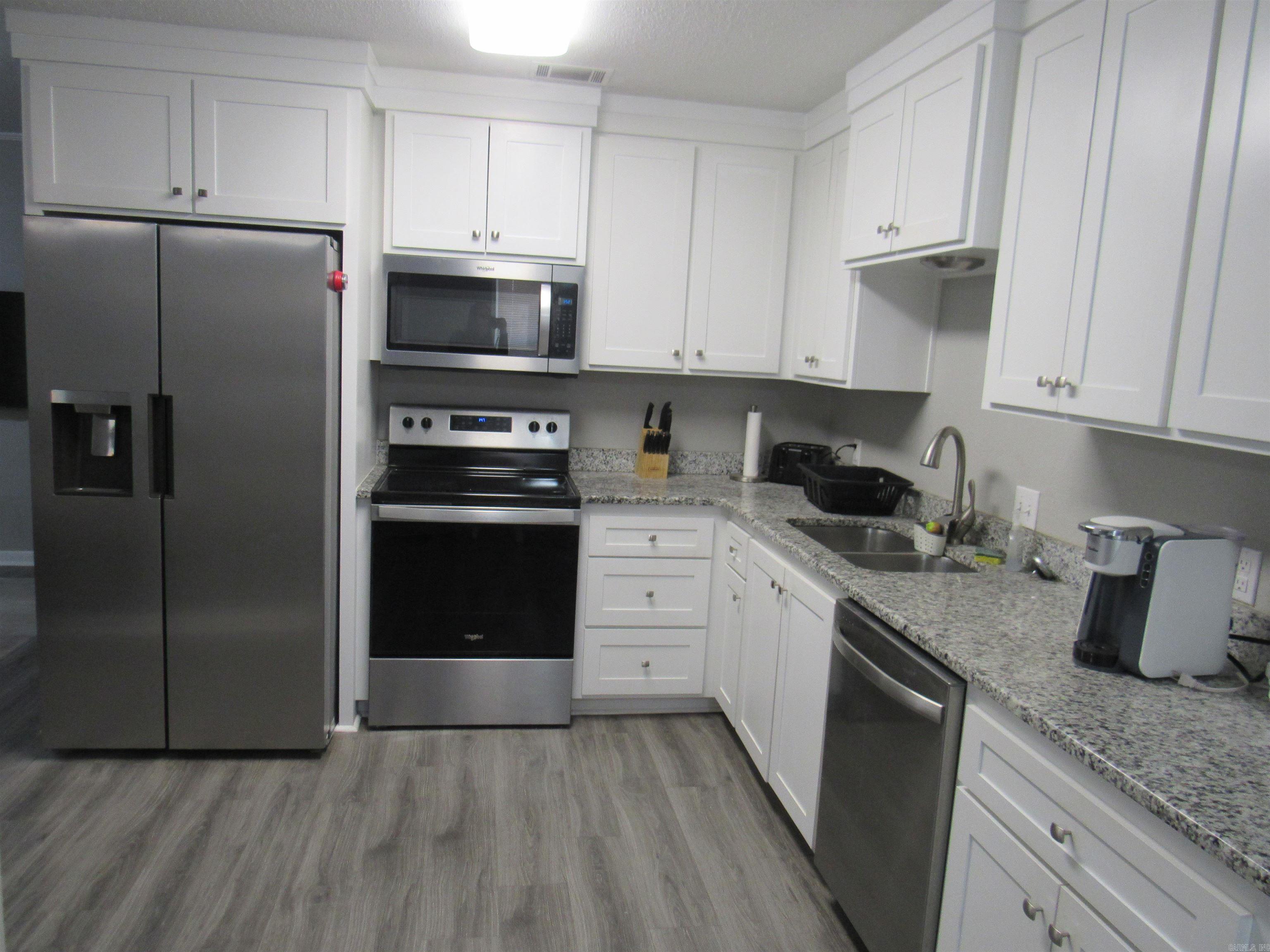 909  Shall  Jacksonville, AR
