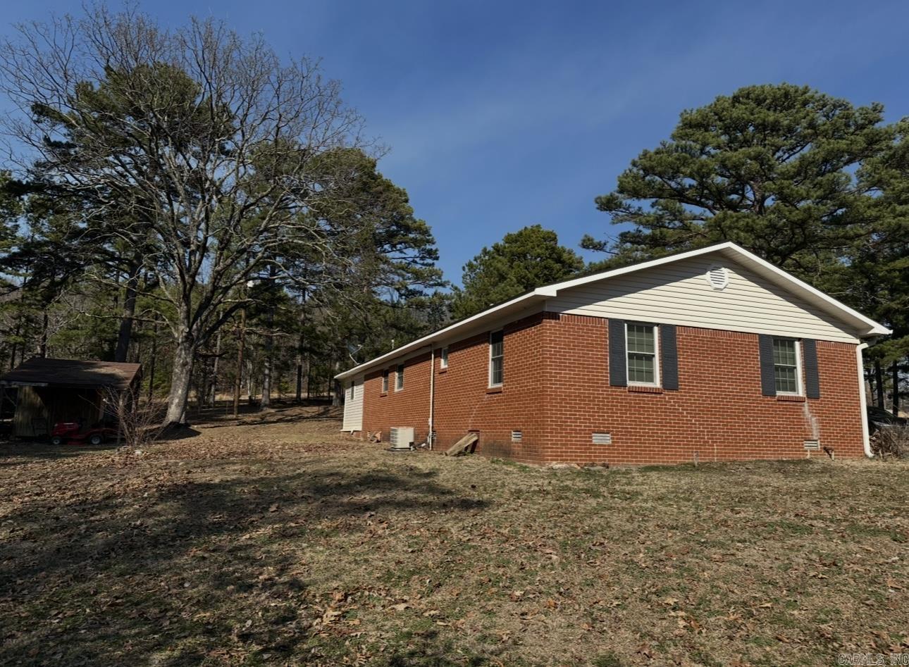 2247  Hwy 16 West  Clinton, AR