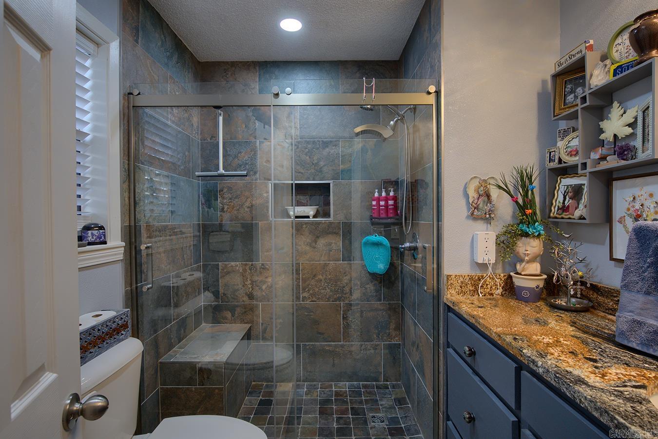 7 Silla Lane Hot Springs Village, AR 71909